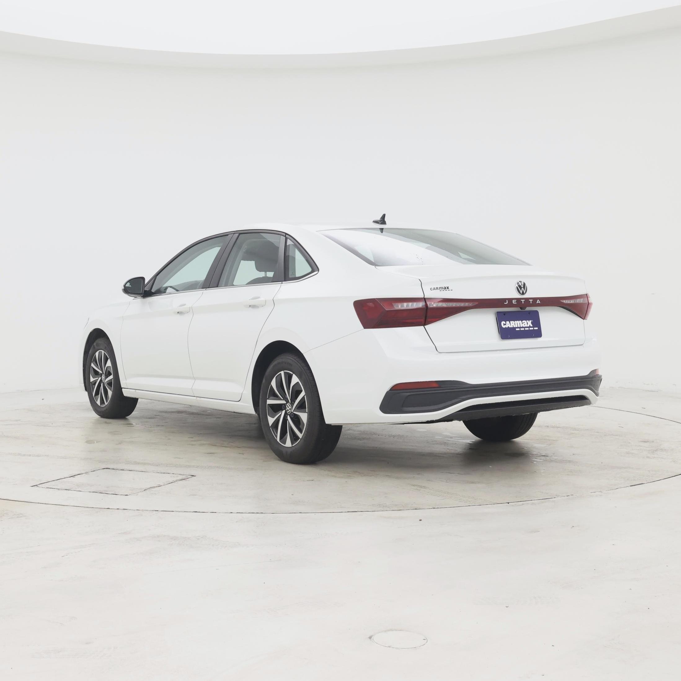Thumbnail: 2025 Volkswagen Jetta - 2
