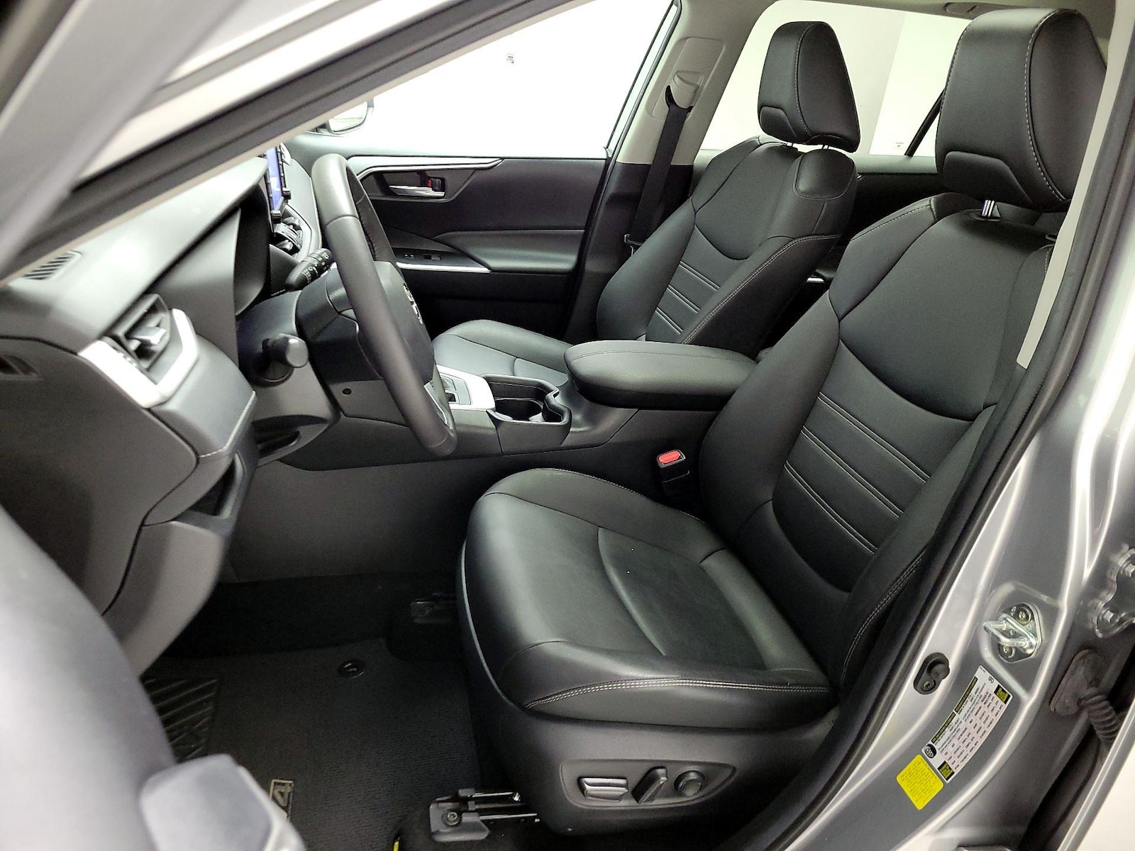 Power Seat(s) & Side Airbags