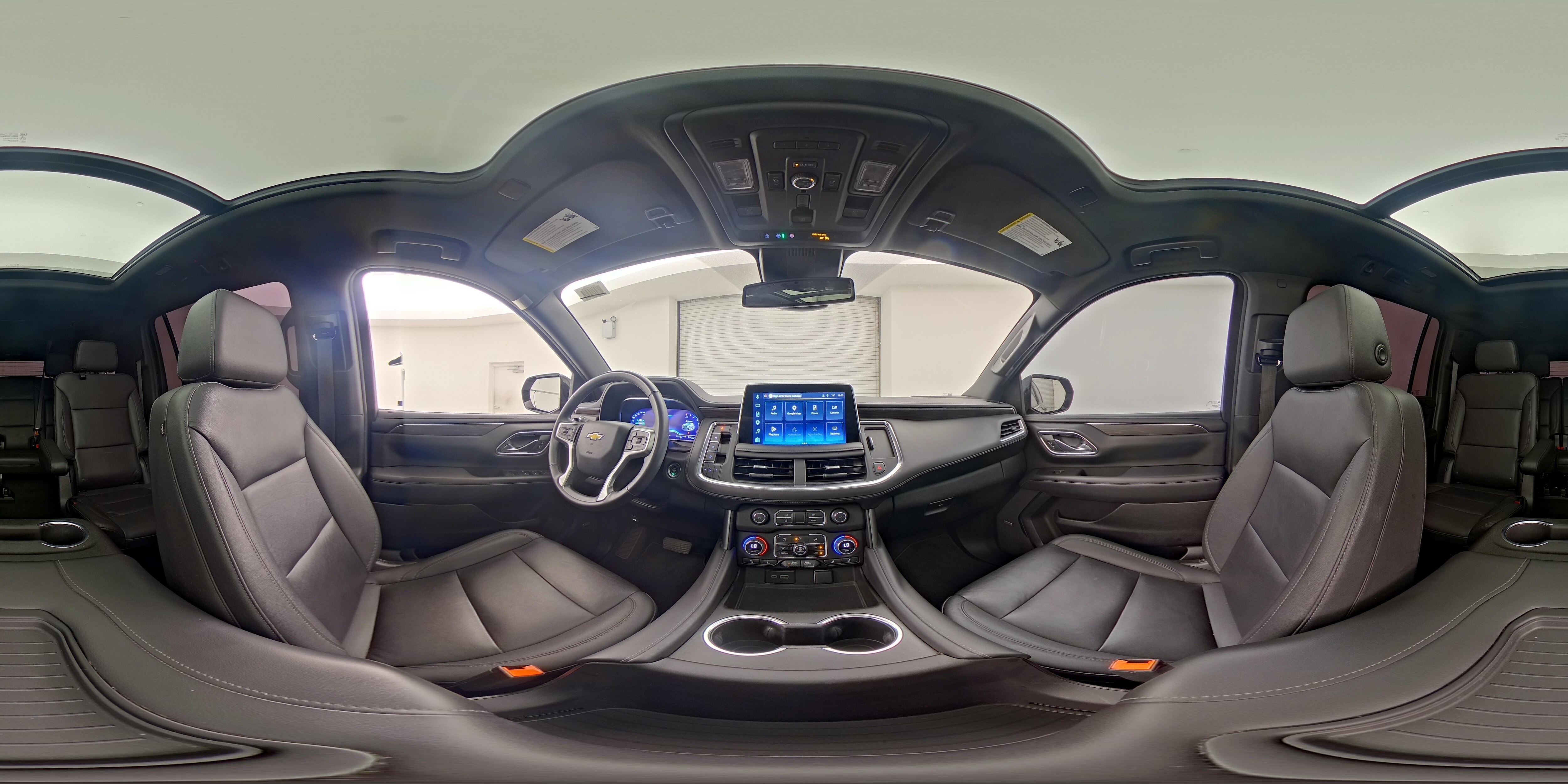 2023 Chevrolet Suburban LT - Photo 28