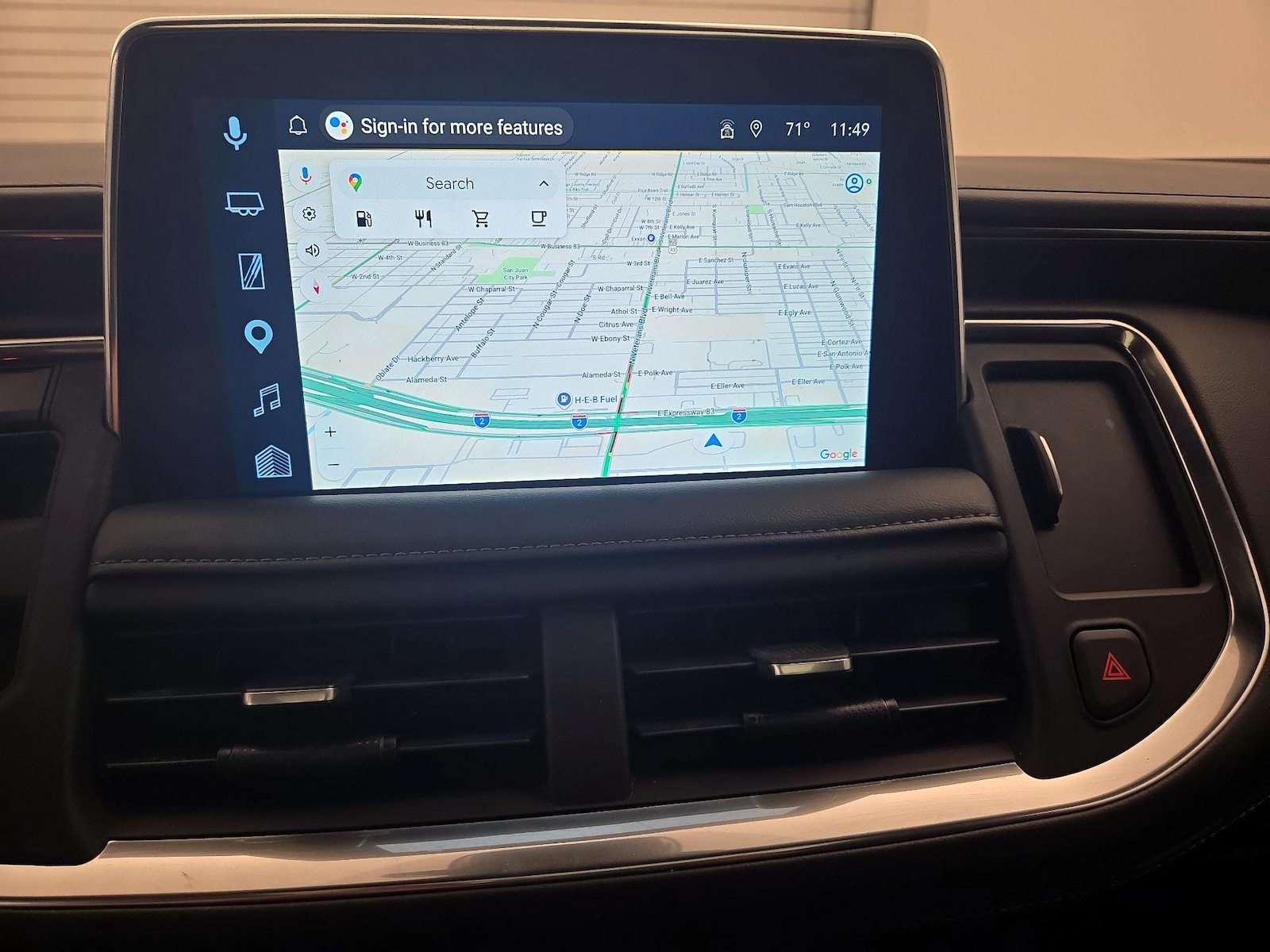 2023 Chevrolet Suburban LT - Photo 15