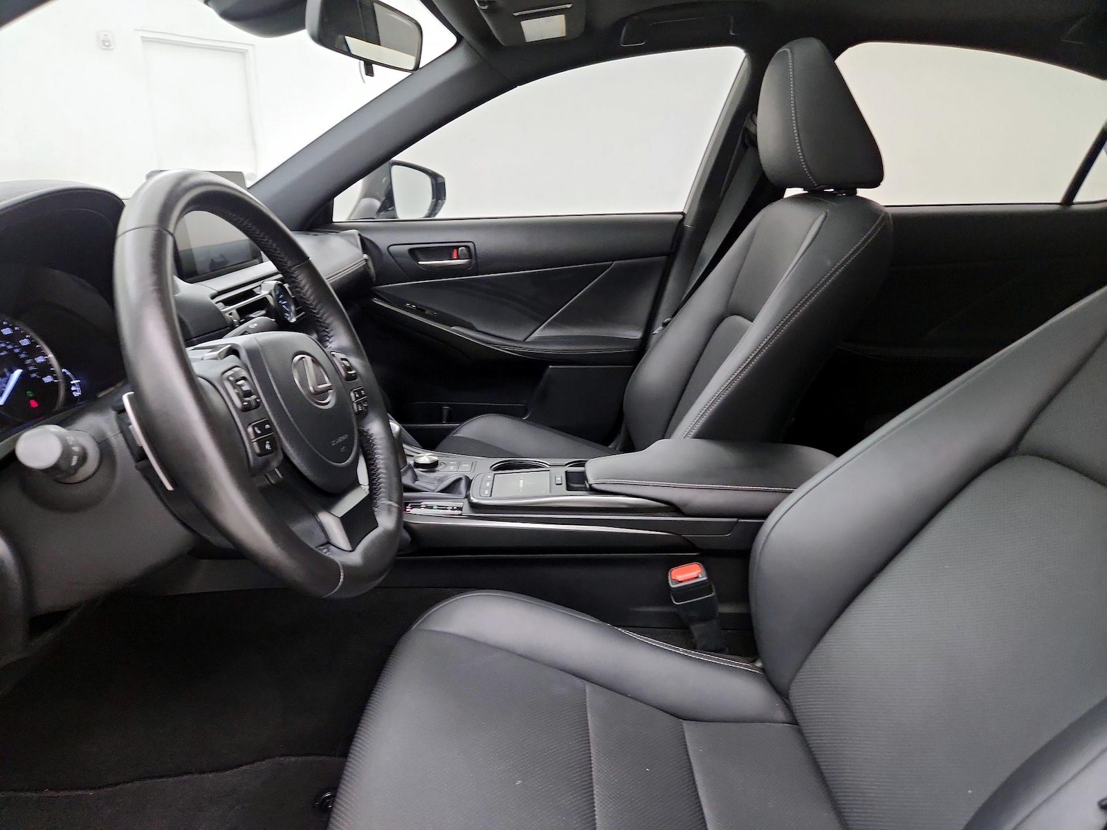 2025 Lexus IS 350 F SPORT DESIGN - Photo 12