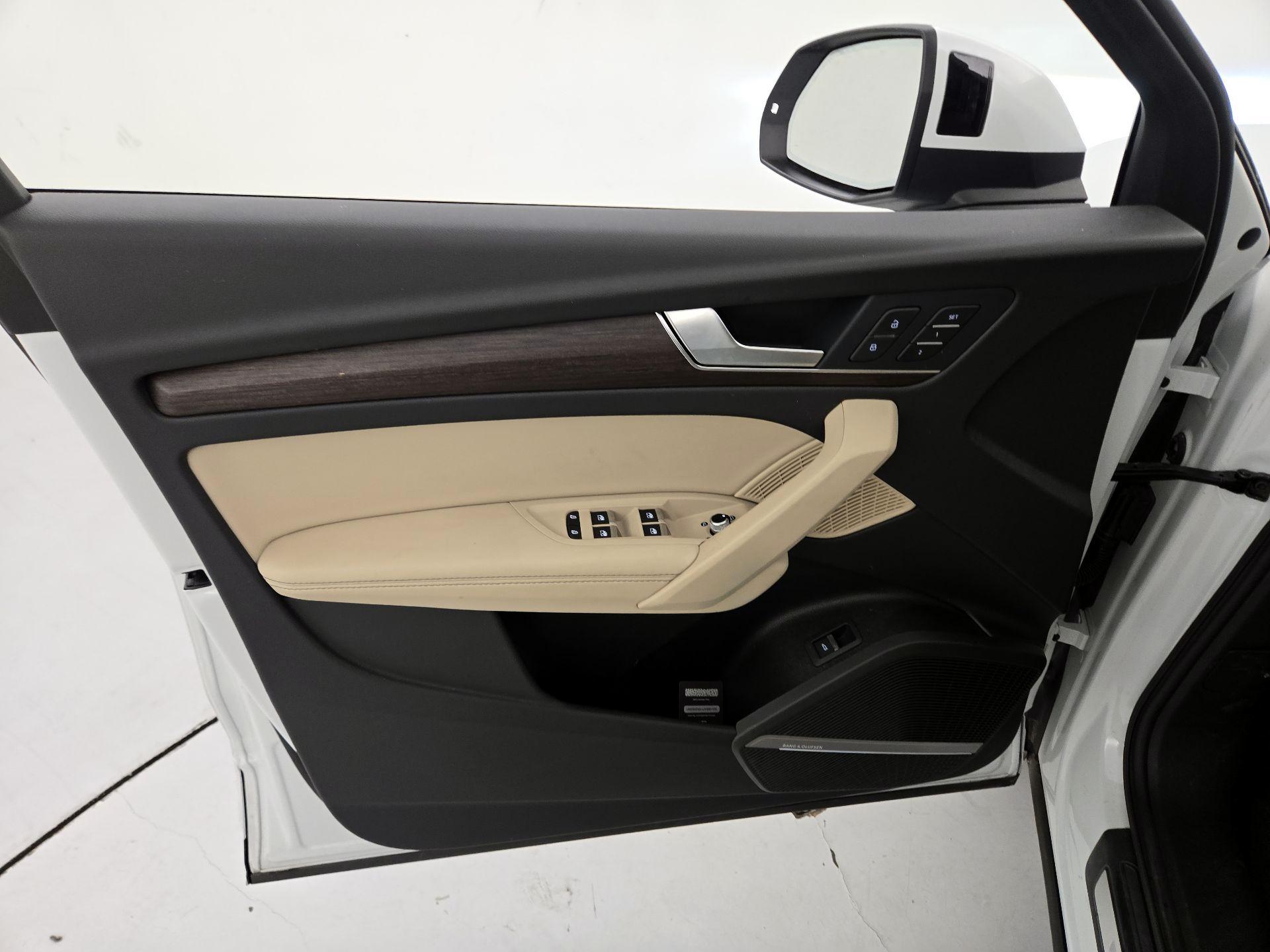 Thumbnail: 2024 Audi Q5 - 12