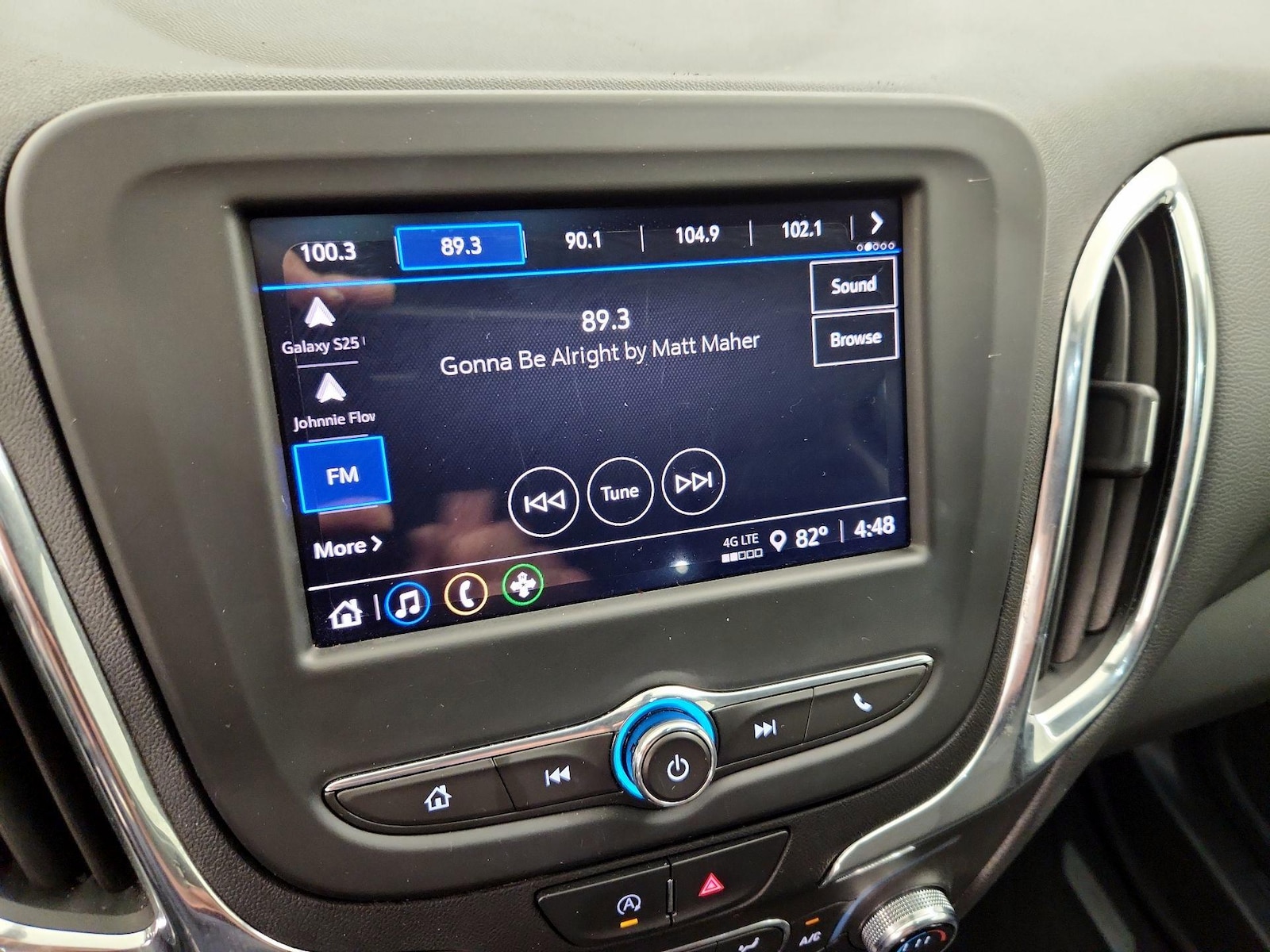 2022 Chevrolet Equinox LT - Photo 16