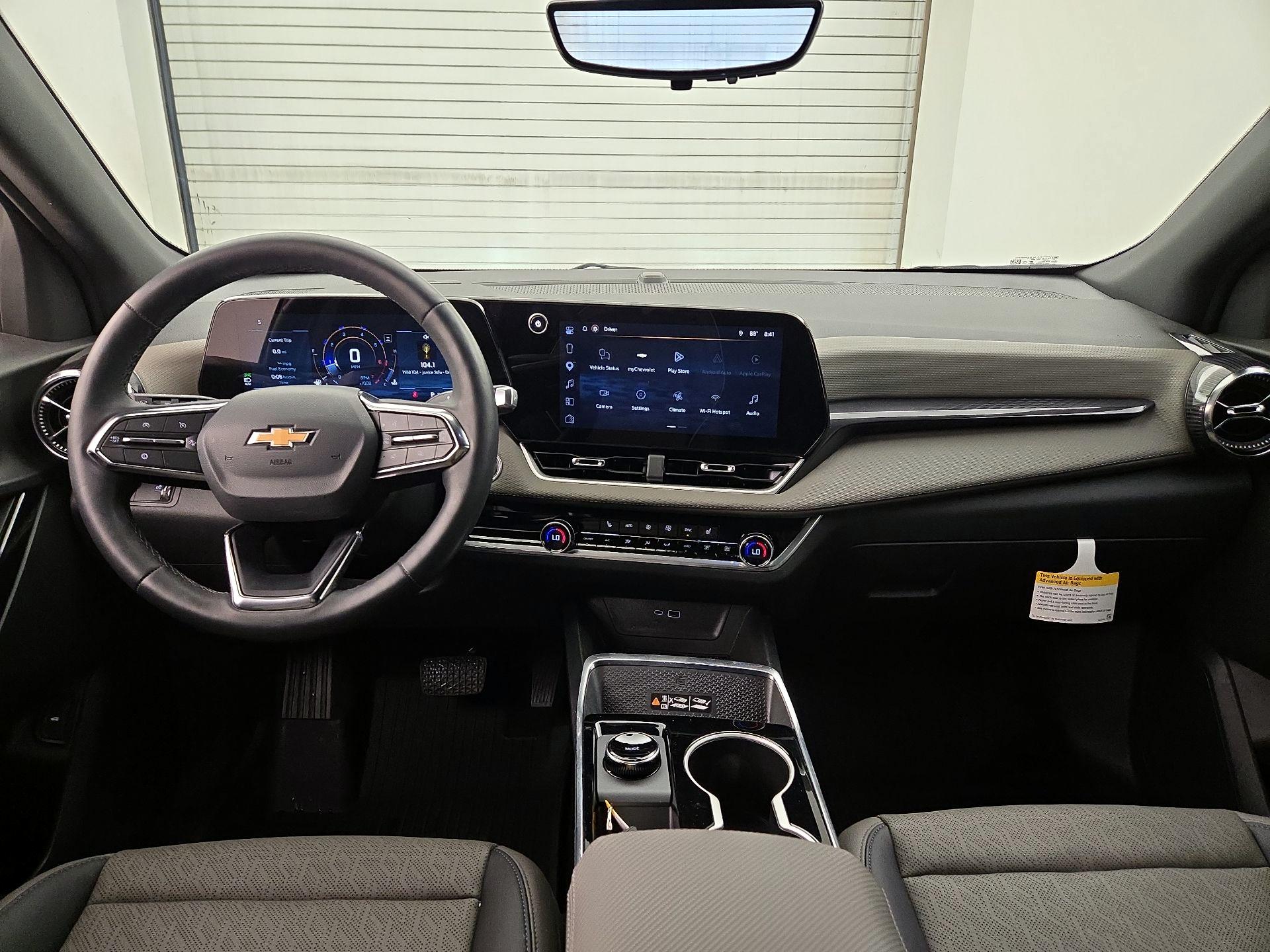 Thumbnail: 2026 Chevrolet Equinox - 9