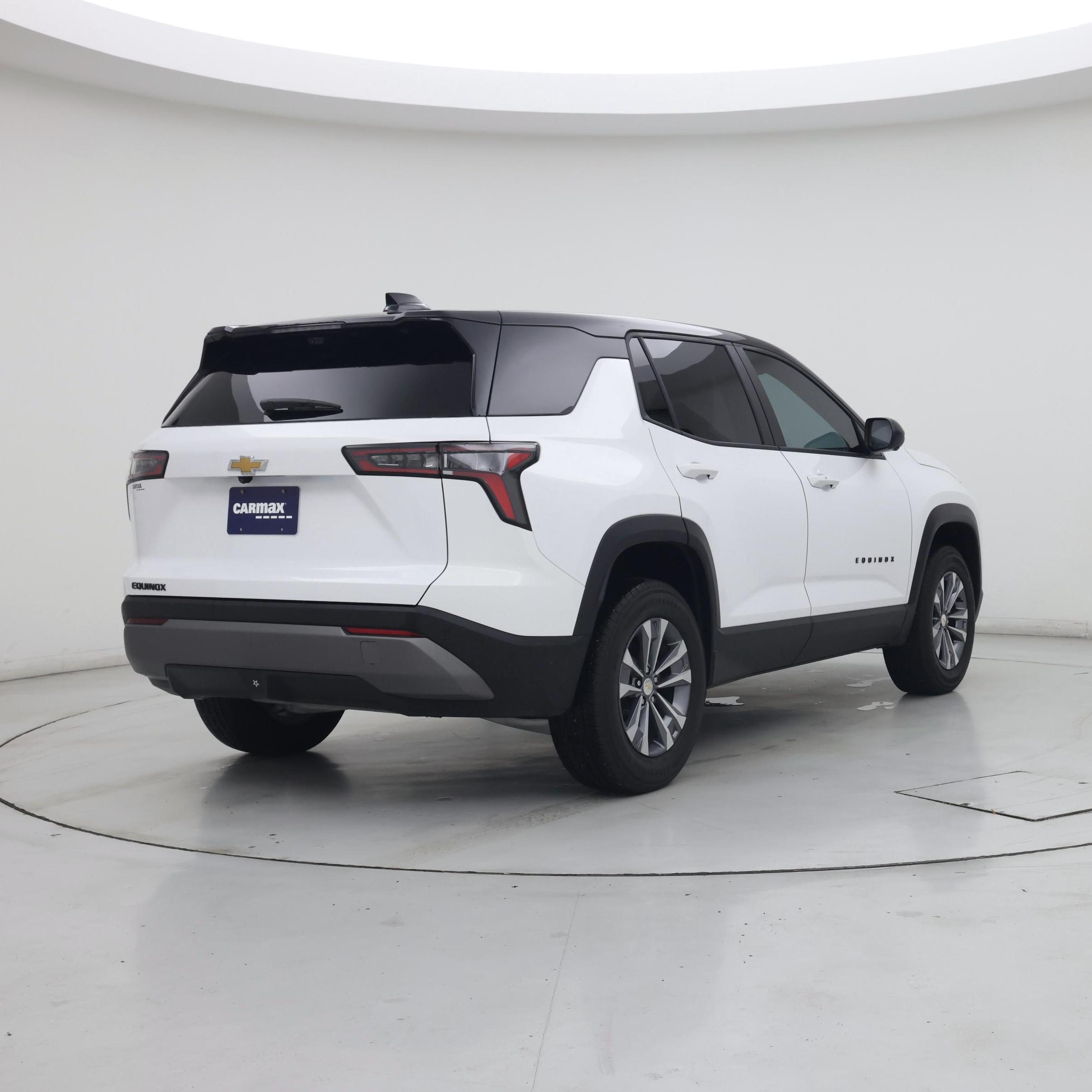 Thumbnail: 2026 Chevrolet Equinox - 8