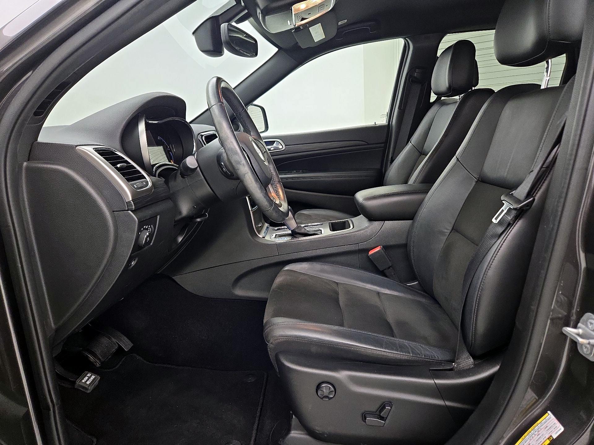 Thumbnail: 2020 Jeep Grand Cherokee - 11