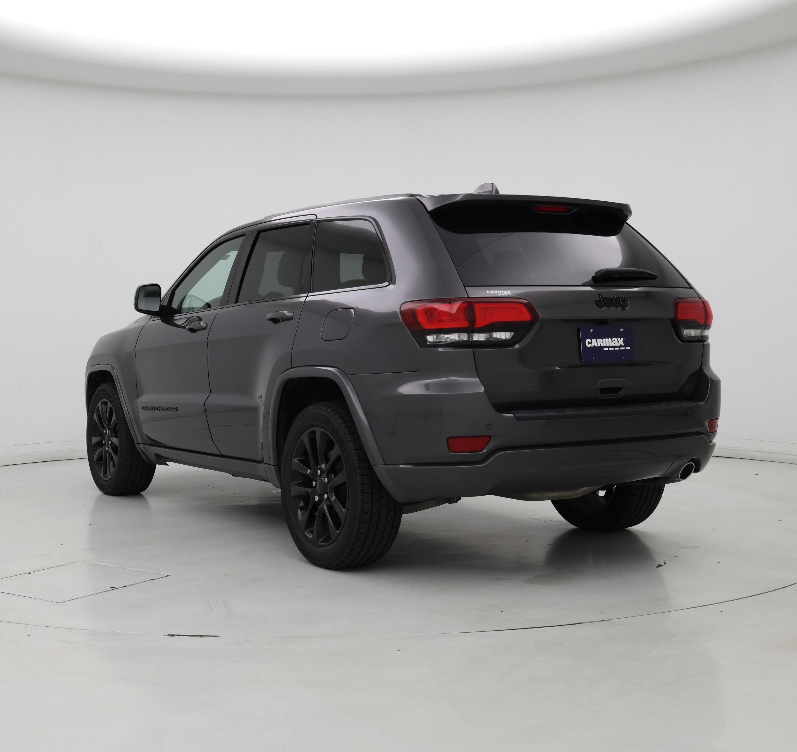 Thumbnail: 2020 Jeep Grand Cherokee - 2