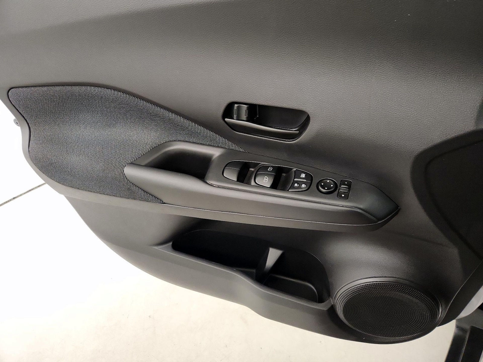 2020 Nissan Kicks S - Photo 13