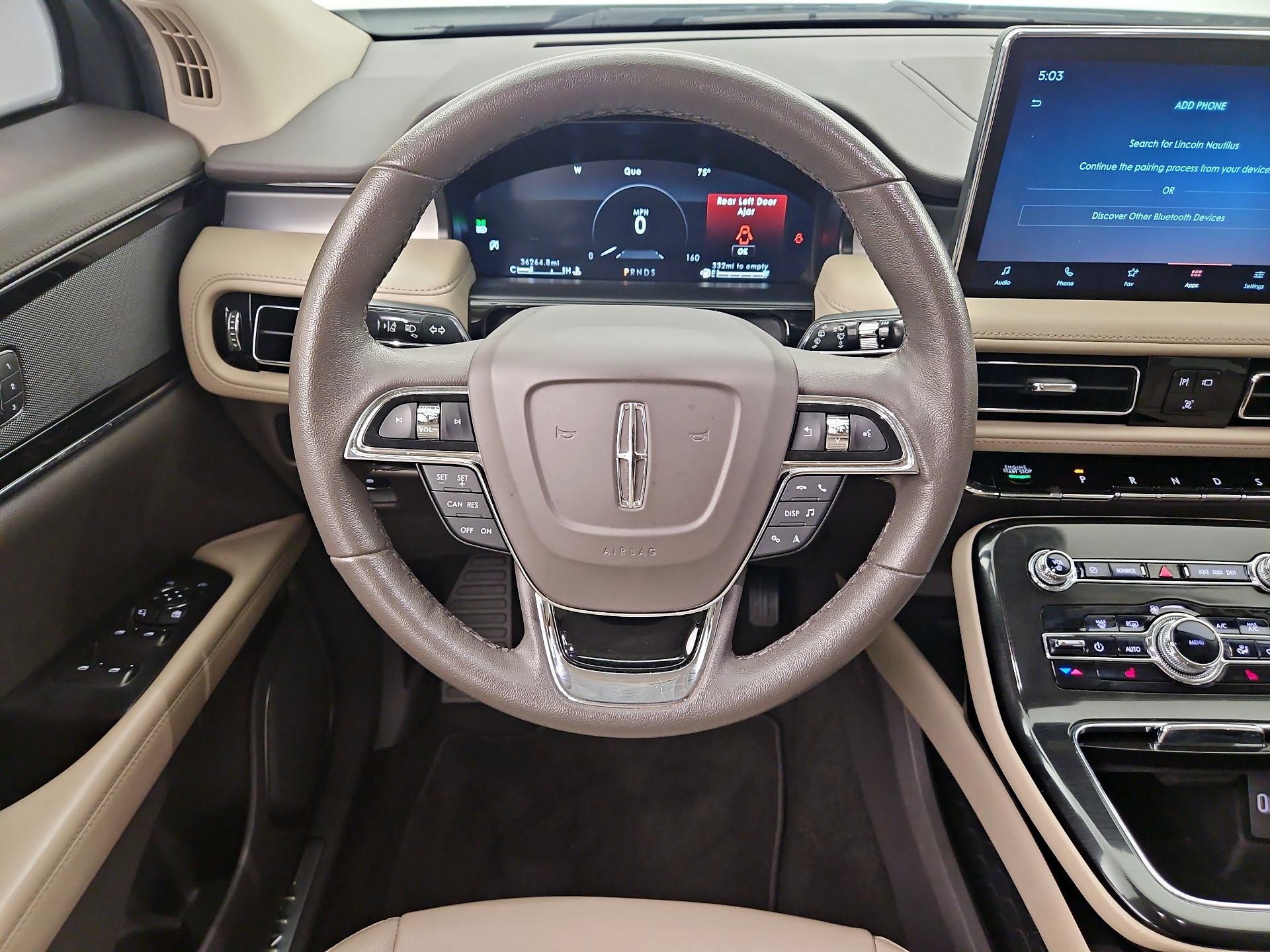 Thumbnail: 2022 Lincoln Nautilus - 10