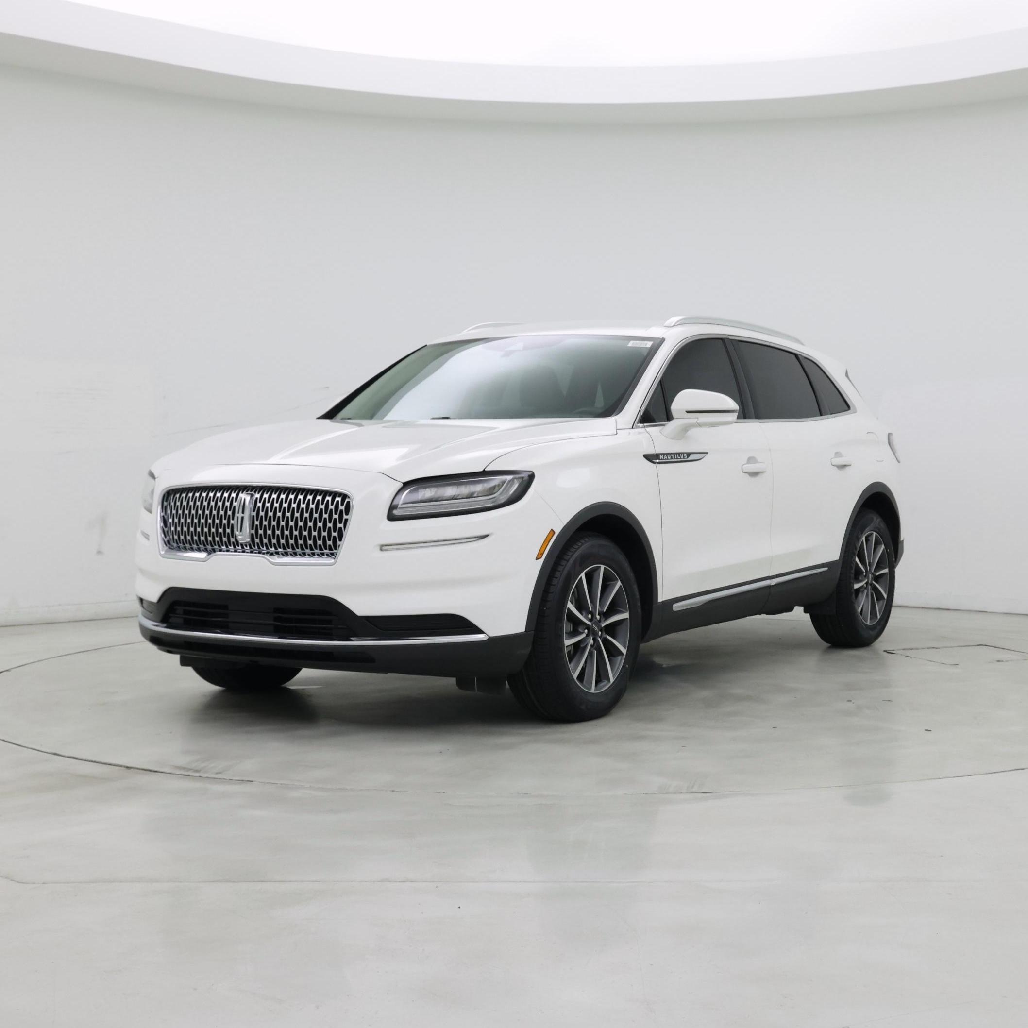 Thumbnail: 2022 Lincoln Nautilus - 4