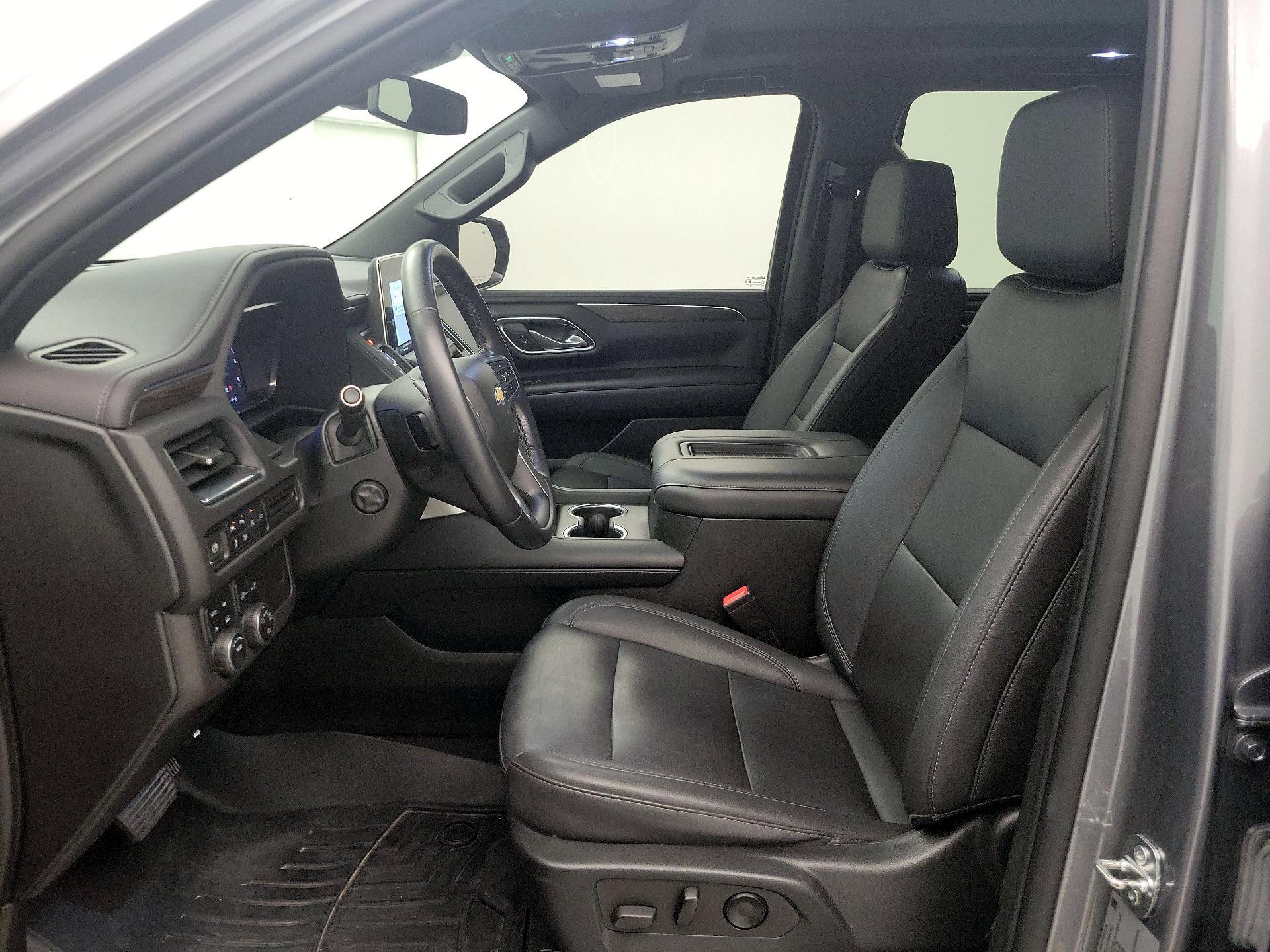 Thumbnail: 2022 Chevrolet Suburban - 11
