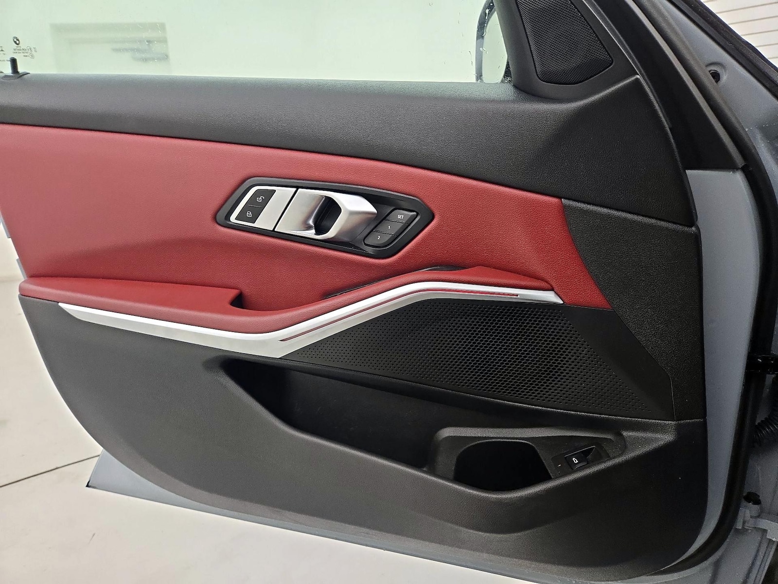2023 BMW 3 Series 330i - Photo 13