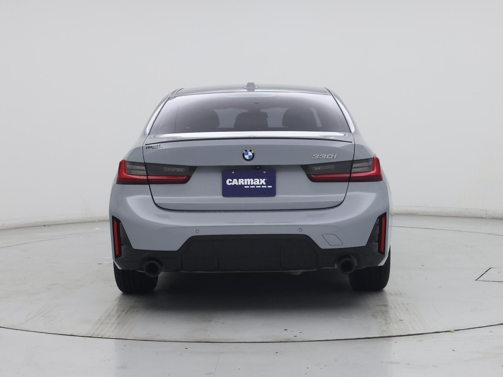 2023 BMW 3 Series 330i - Photo 7