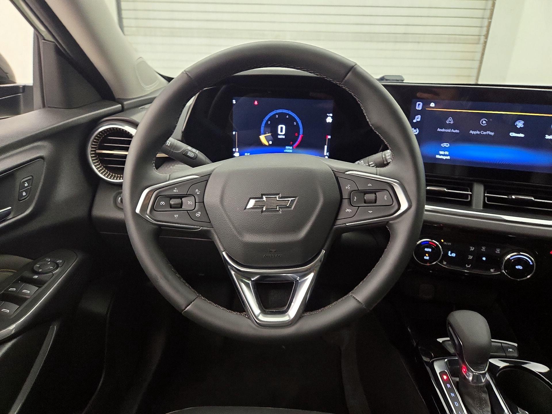 Thumbnail: 2026 Chevrolet Trax - 10