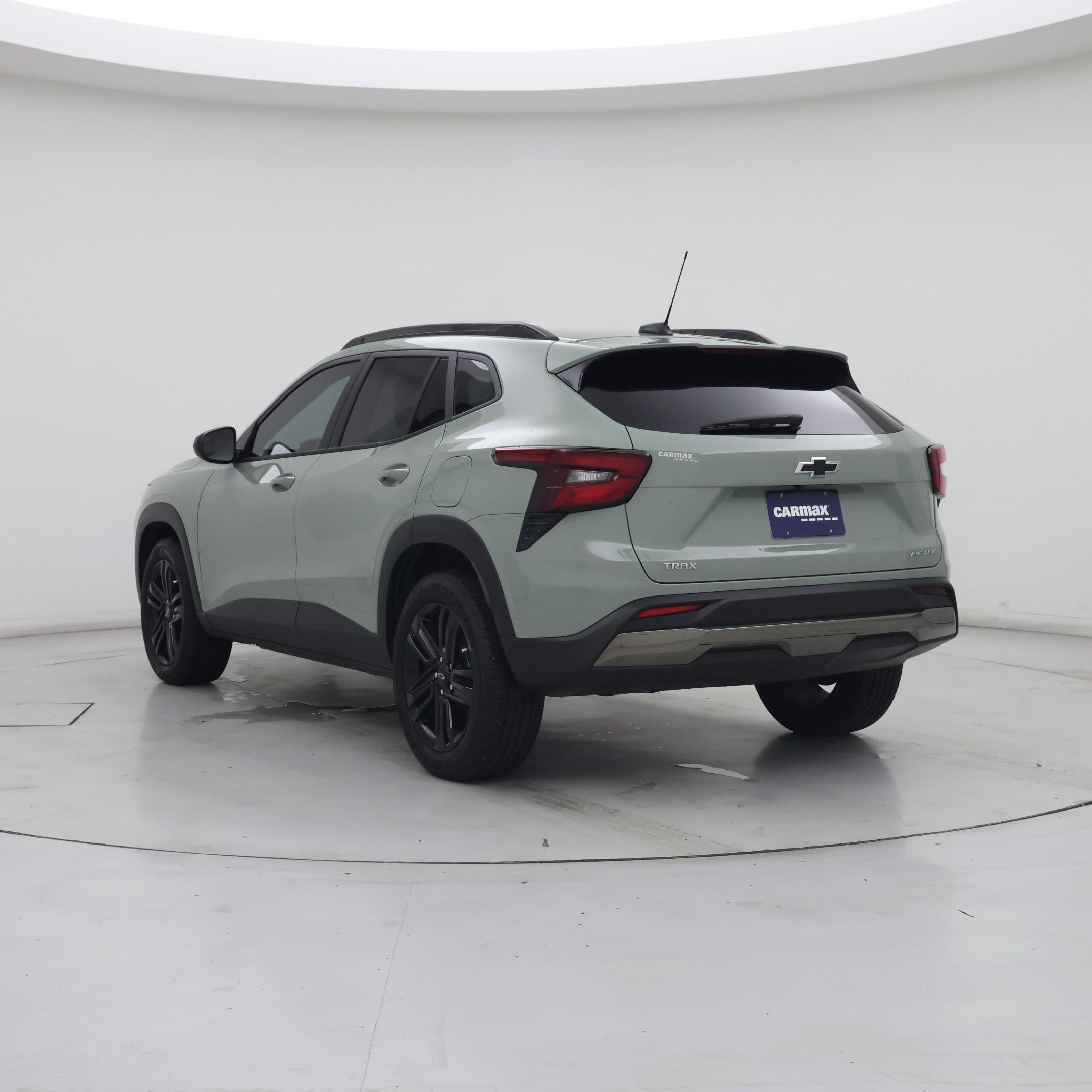Thumbnail: 2026 Chevrolet Trax - 2