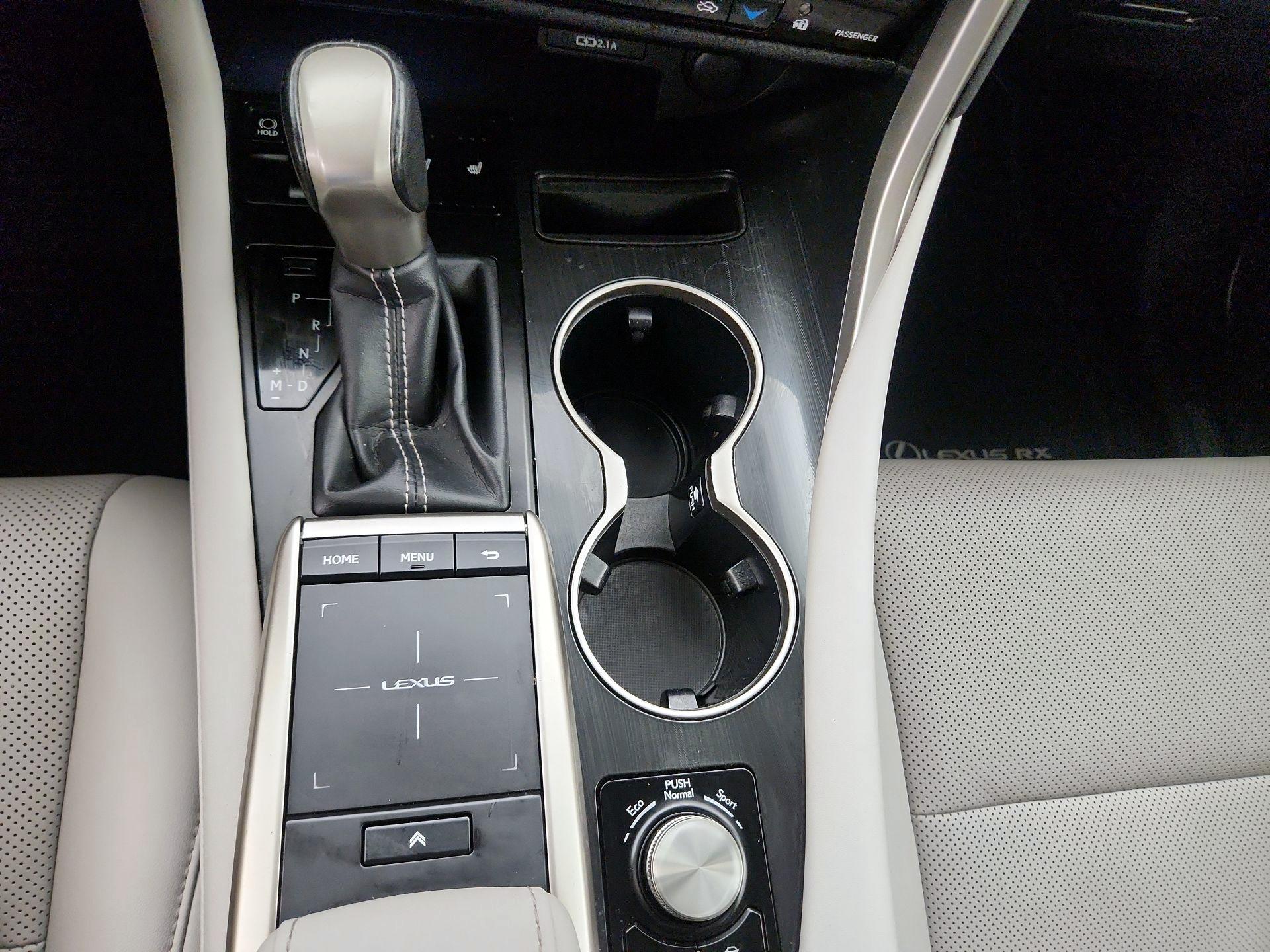 Thumbnail: 2020 Lexus RX - 17