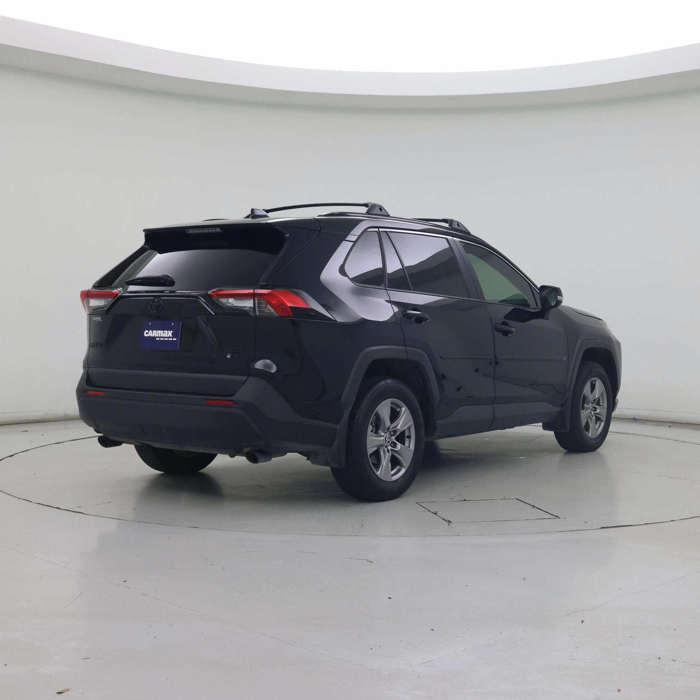 Thumbnail: 2025 Toyota RAV4 - 8