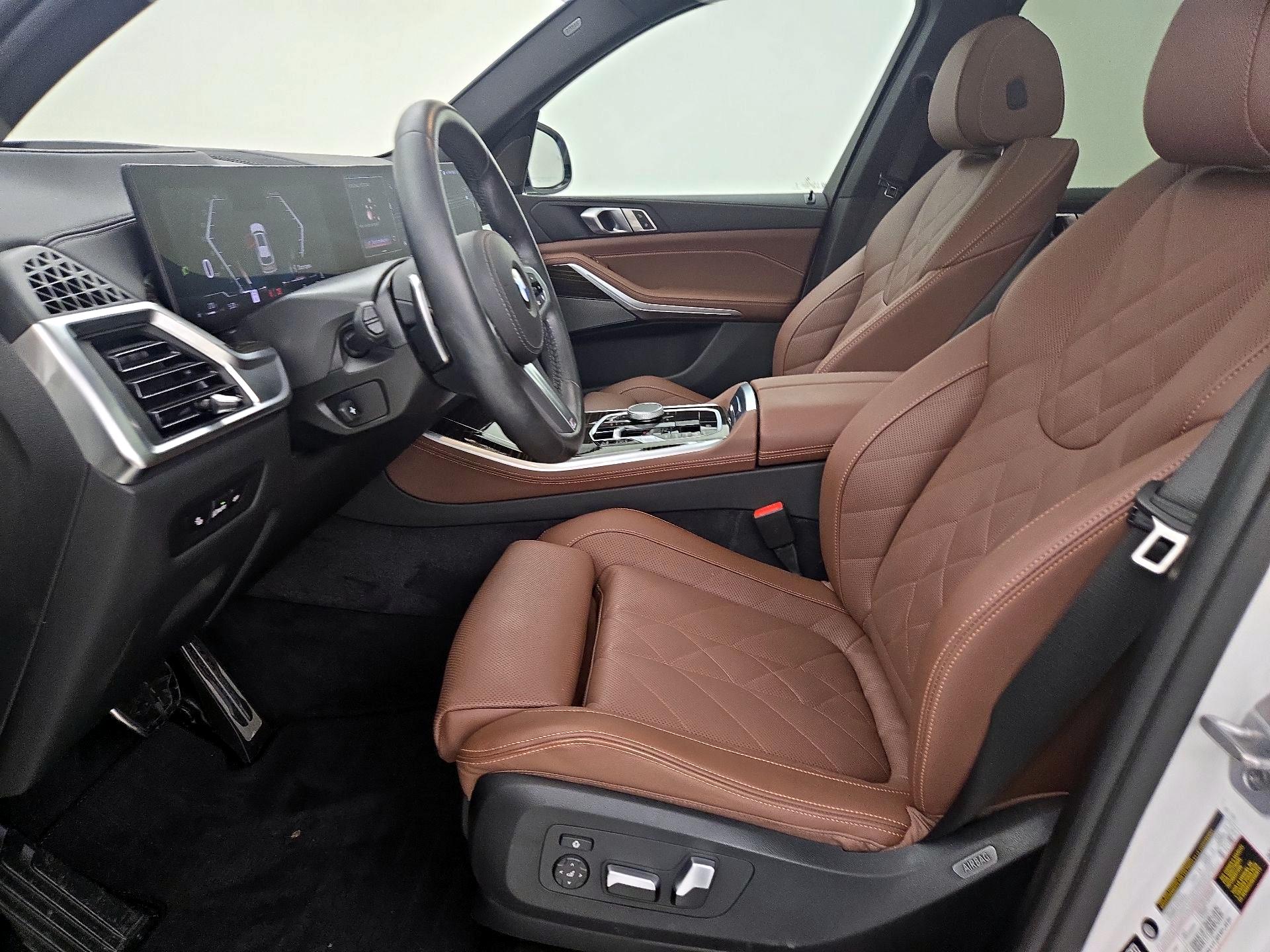 Thumbnail: 2026 BMW X5 - 11
