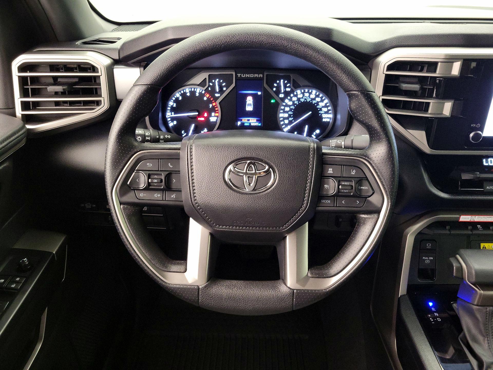 Thumbnail: 2025 Toyota Tundra - 10