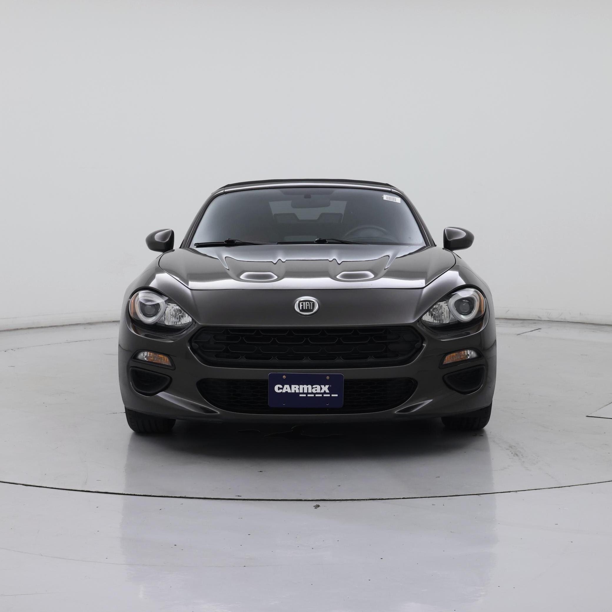 Thumbnail: 2017 Fiat 124 Spider - 5