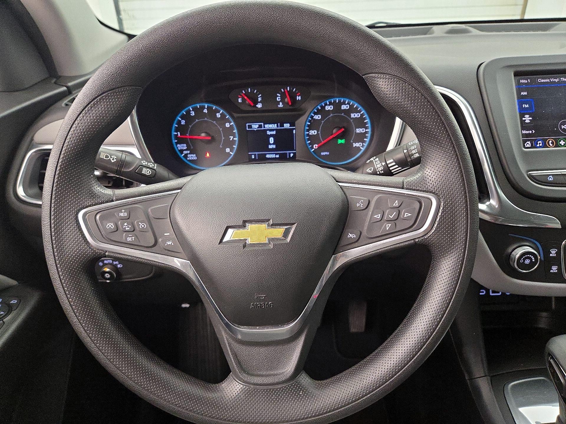 Thumbnail: 2022 Chevrolet Equinox - 10