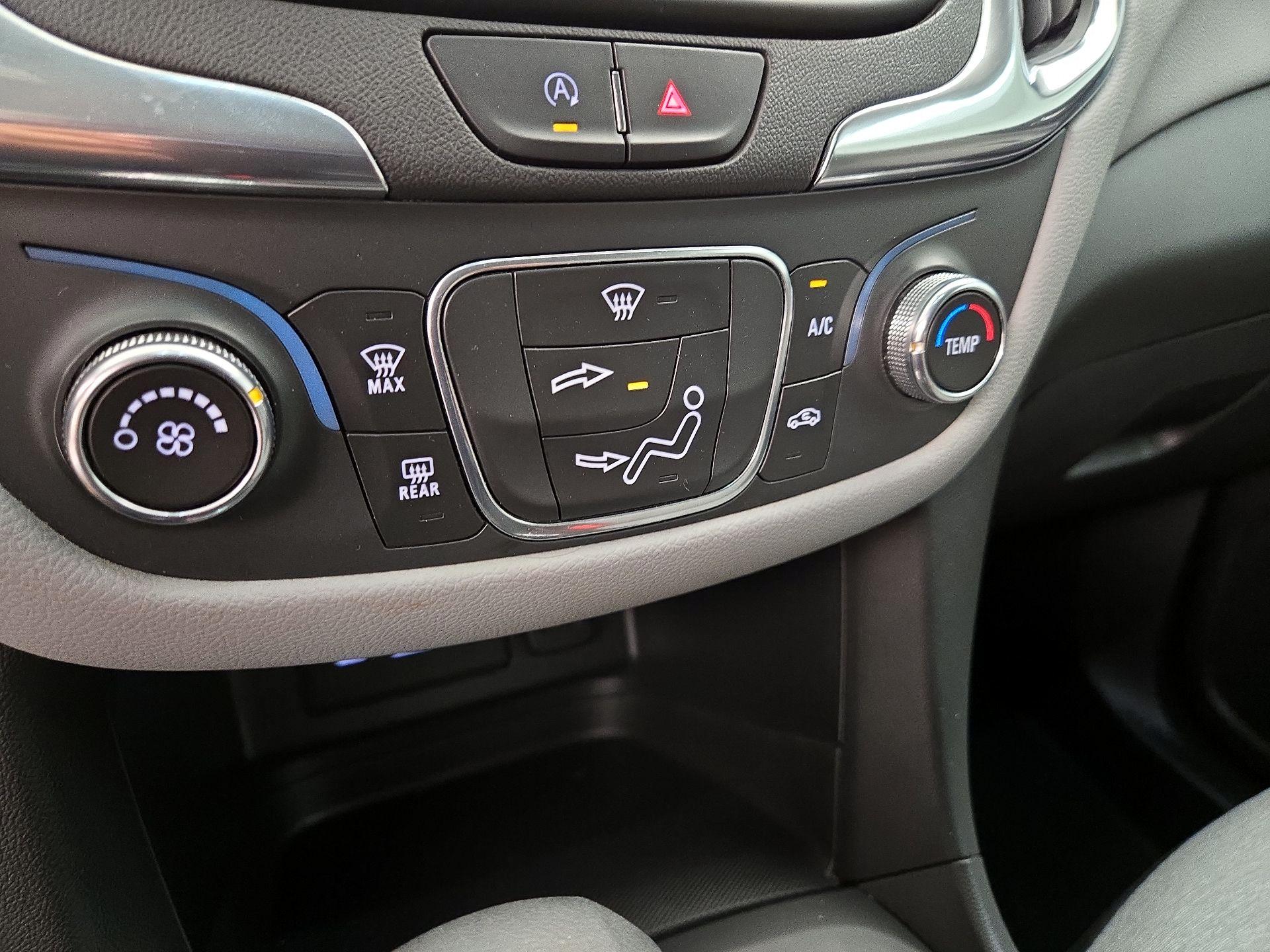 Thumbnail: 2022 Chevrolet Equinox - 16