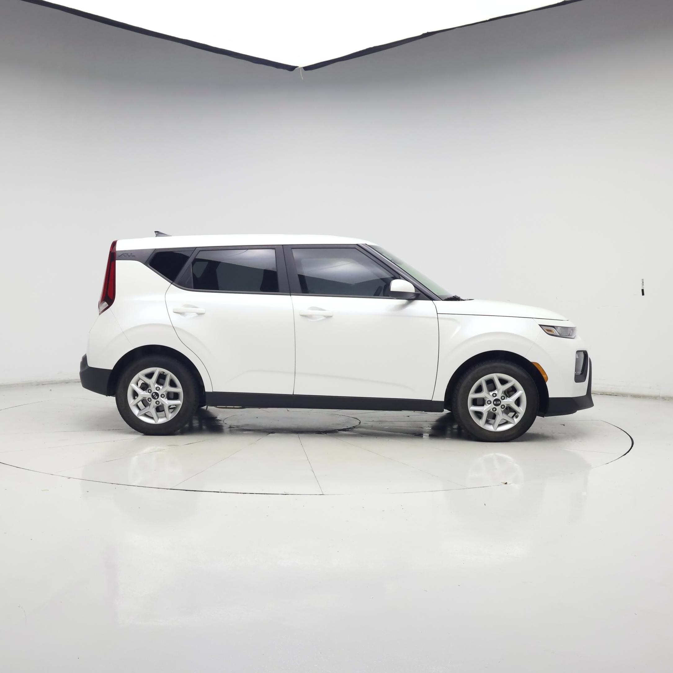 Thumbnail: 2020 Kia Soul - 7