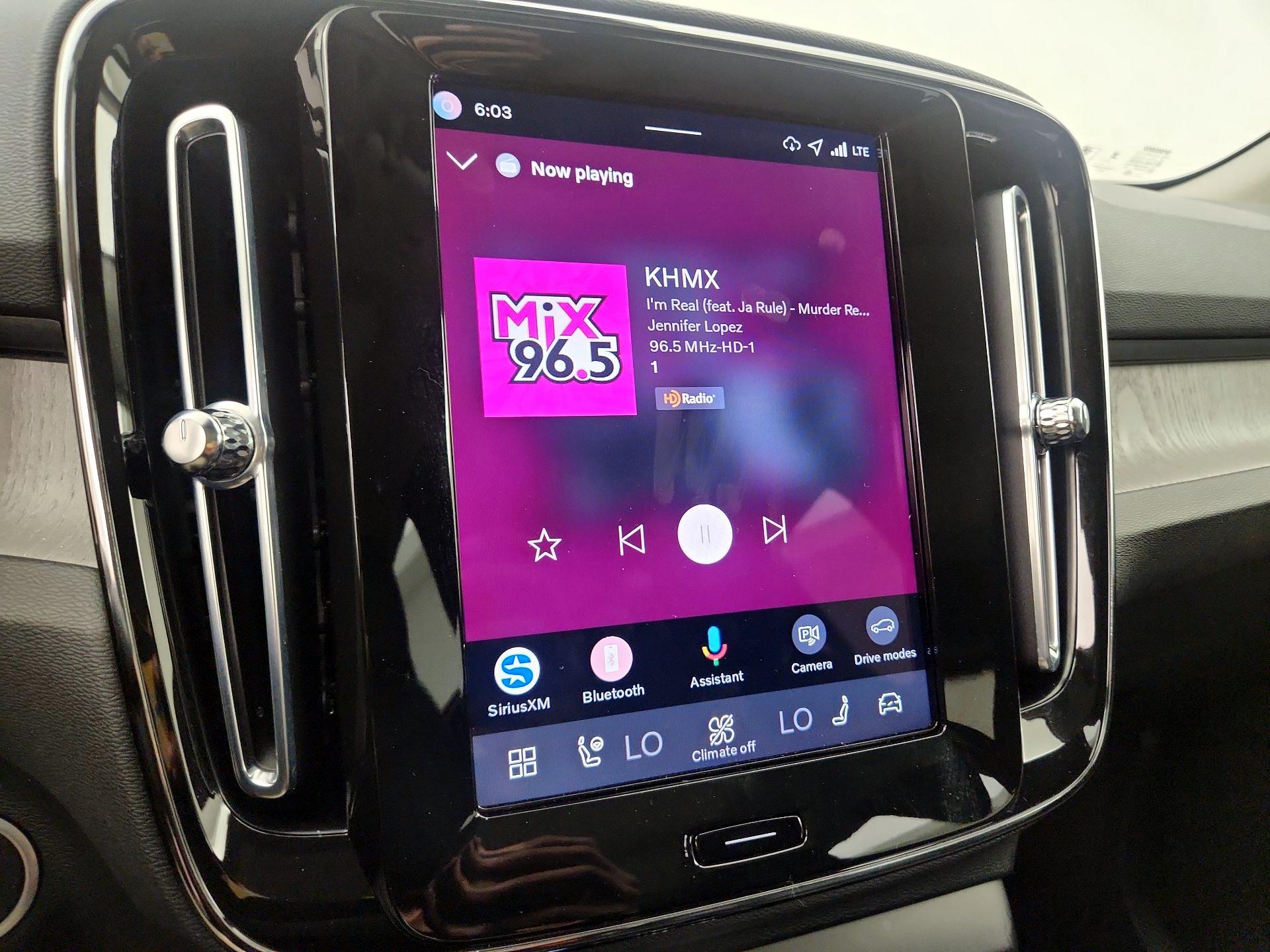 Thumbnail: 2026 Volvo XC40 - 16