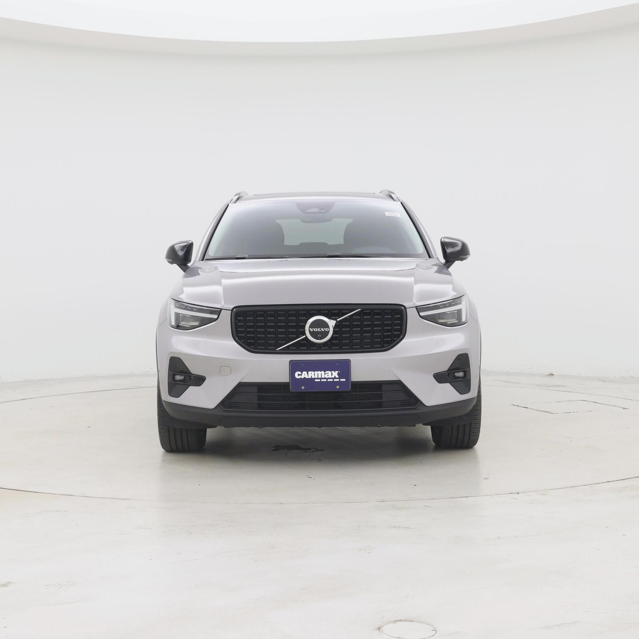 Thumbnail: 2026 Volvo XC40 - 5