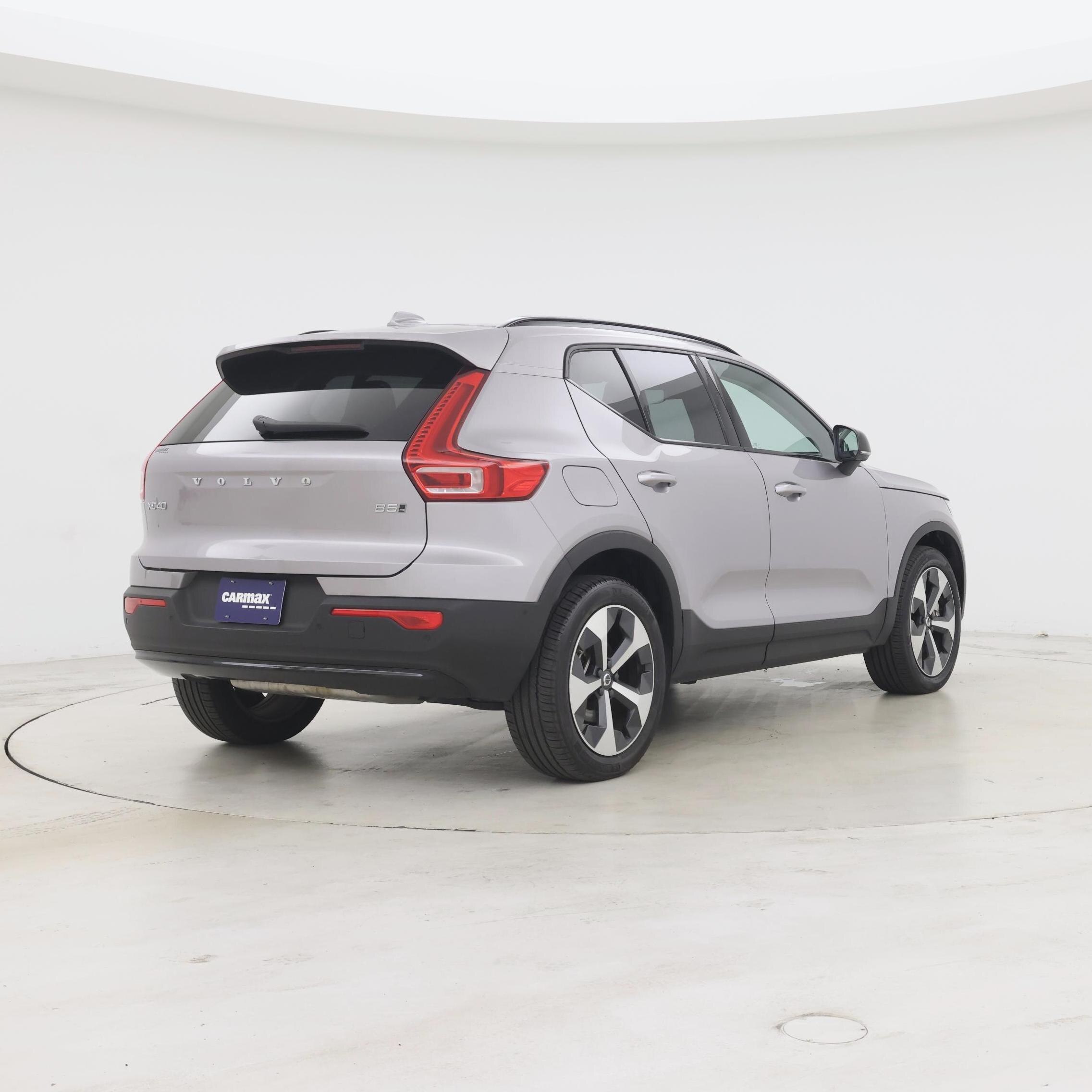 Thumbnail: 2026 Volvo XC40 - 8