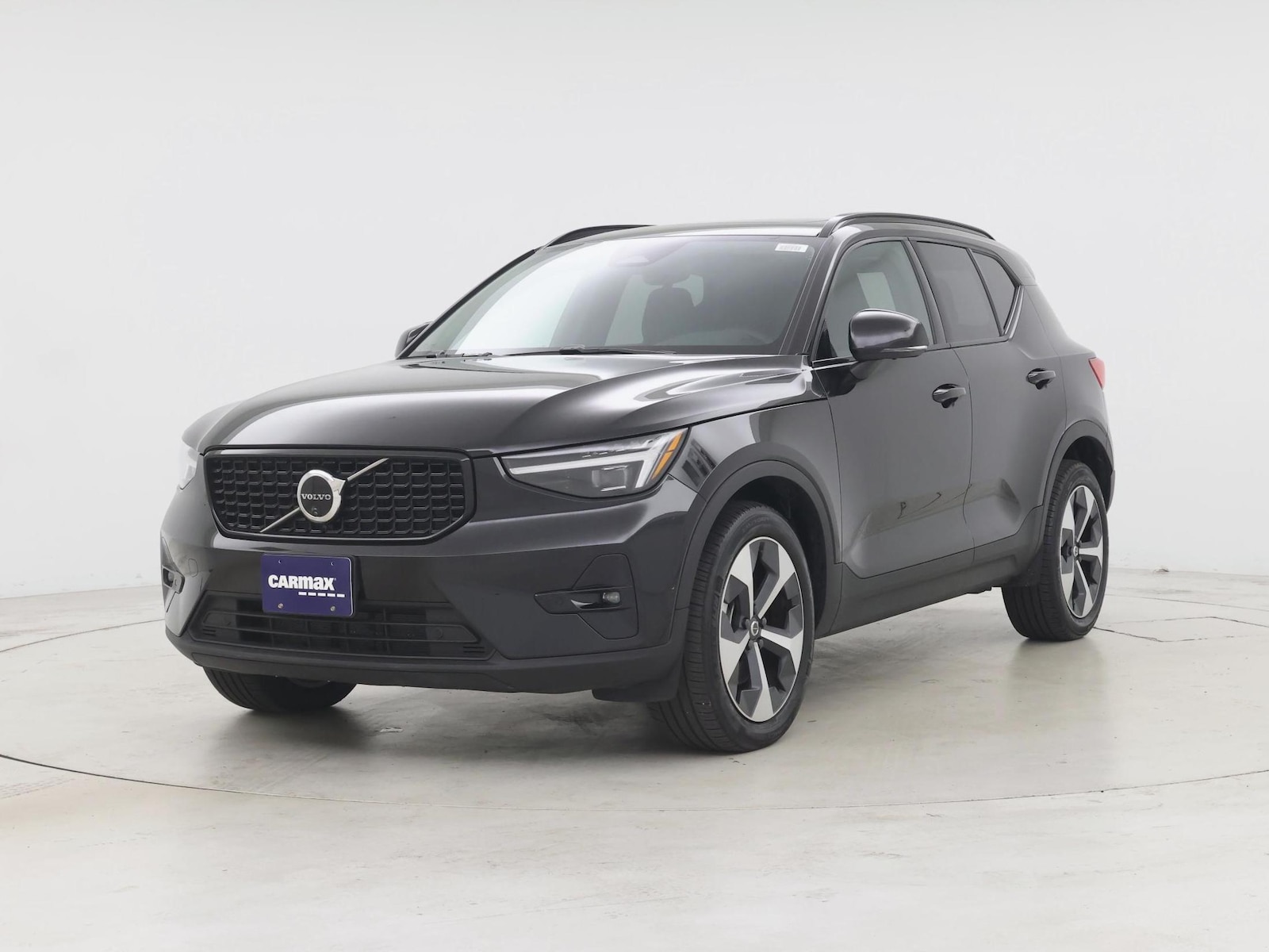 2026 Volvo XC40 Plus - Photo 5