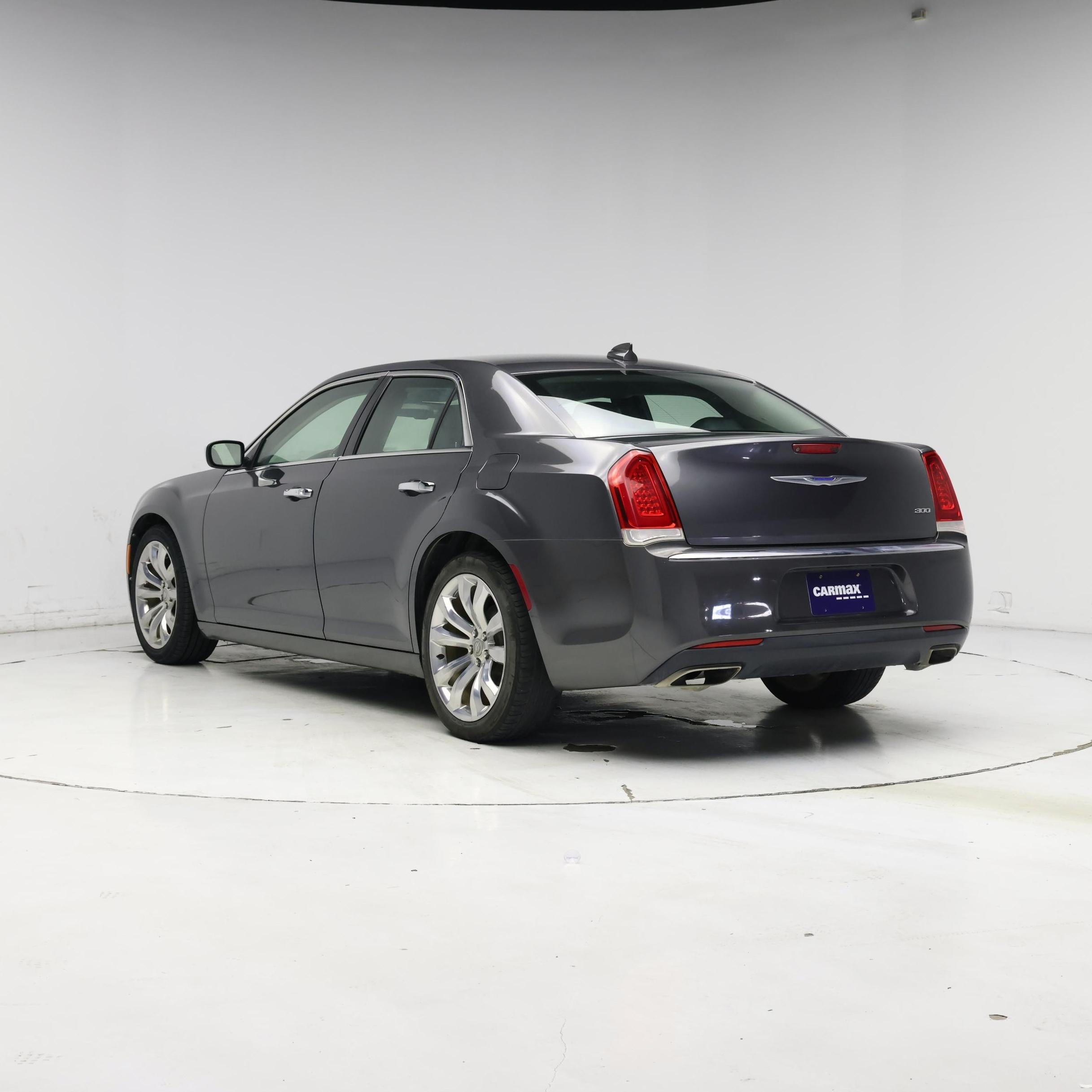 Thumbnail: 2019 Chrysler 300 - 2