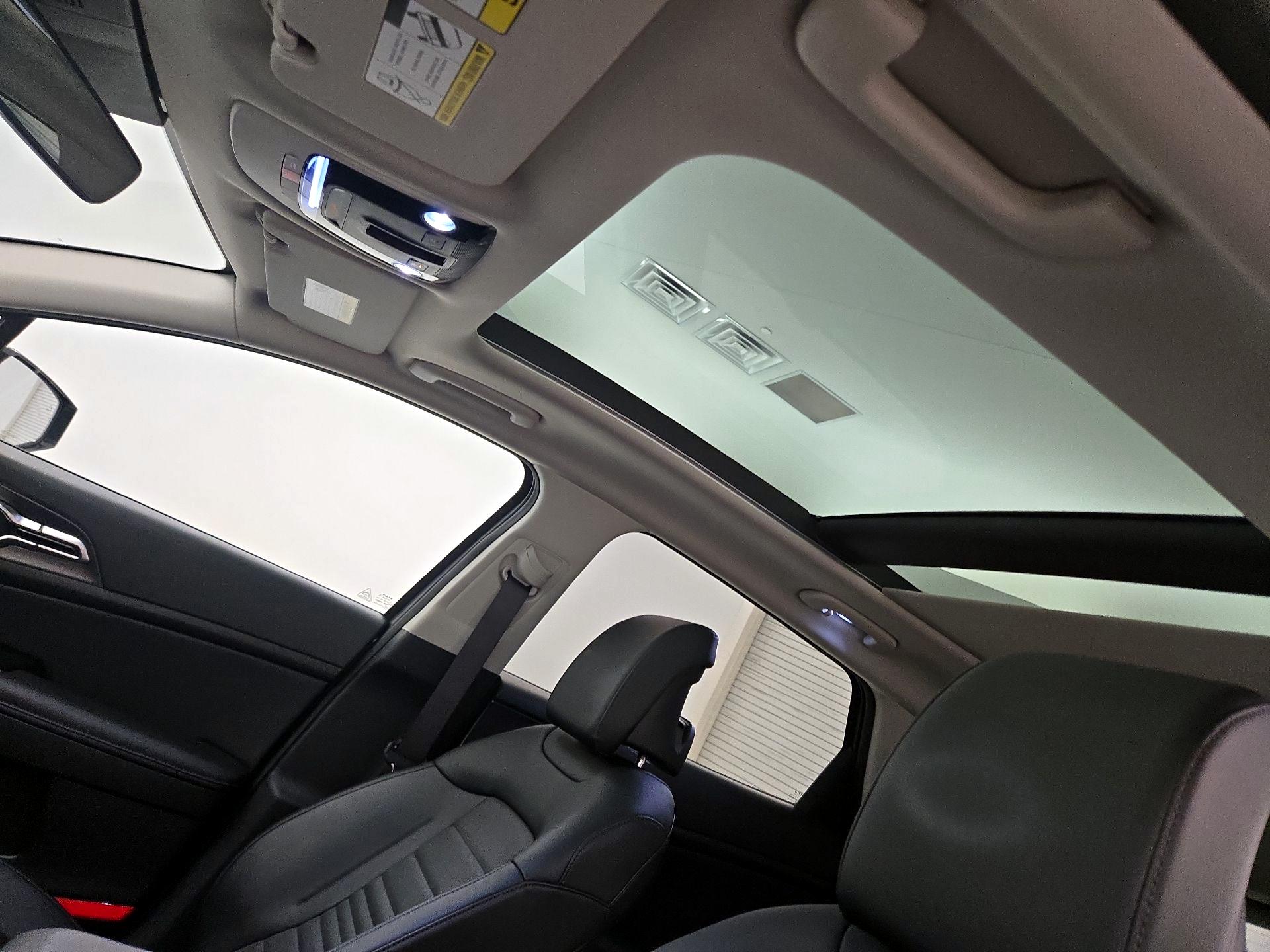Thumbnail: 2025 Kia Sportage - 20