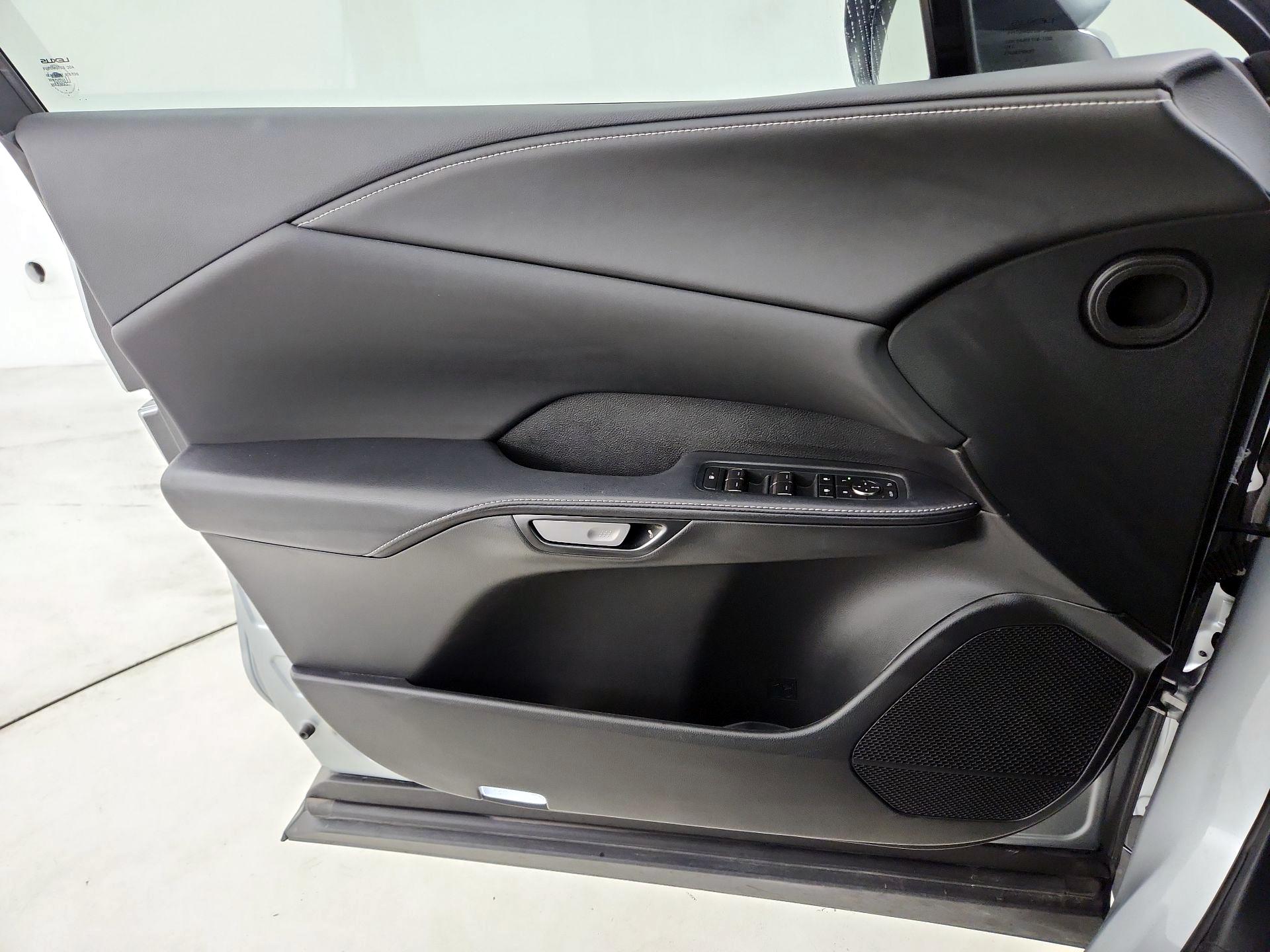 Thumbnail: 2025 Lexus RX - 12