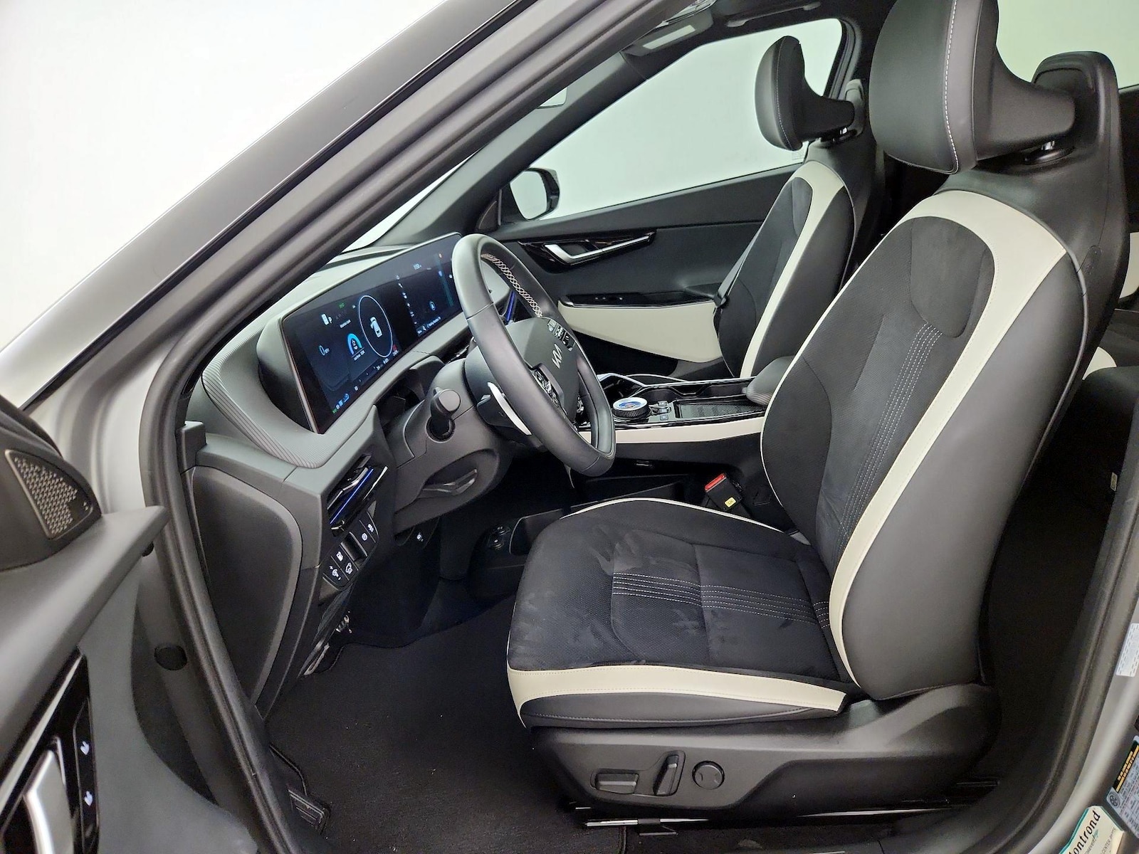2024 Kia EV6 GT-Line - Photo 12