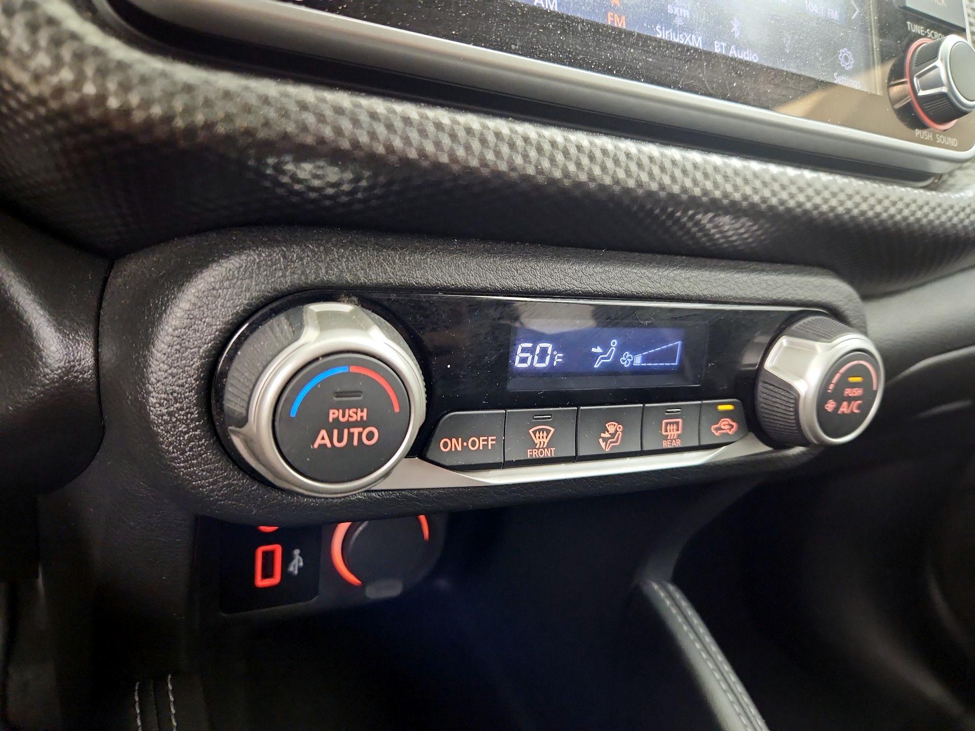 Thumbnail: 2019 Nissan Kicks - 15