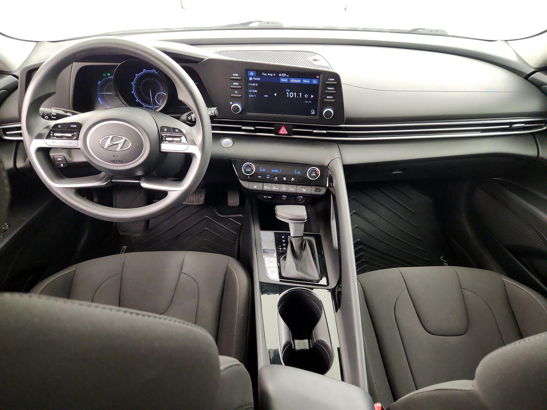 Thumbnail: 2023 Hyundai Elantra - 9