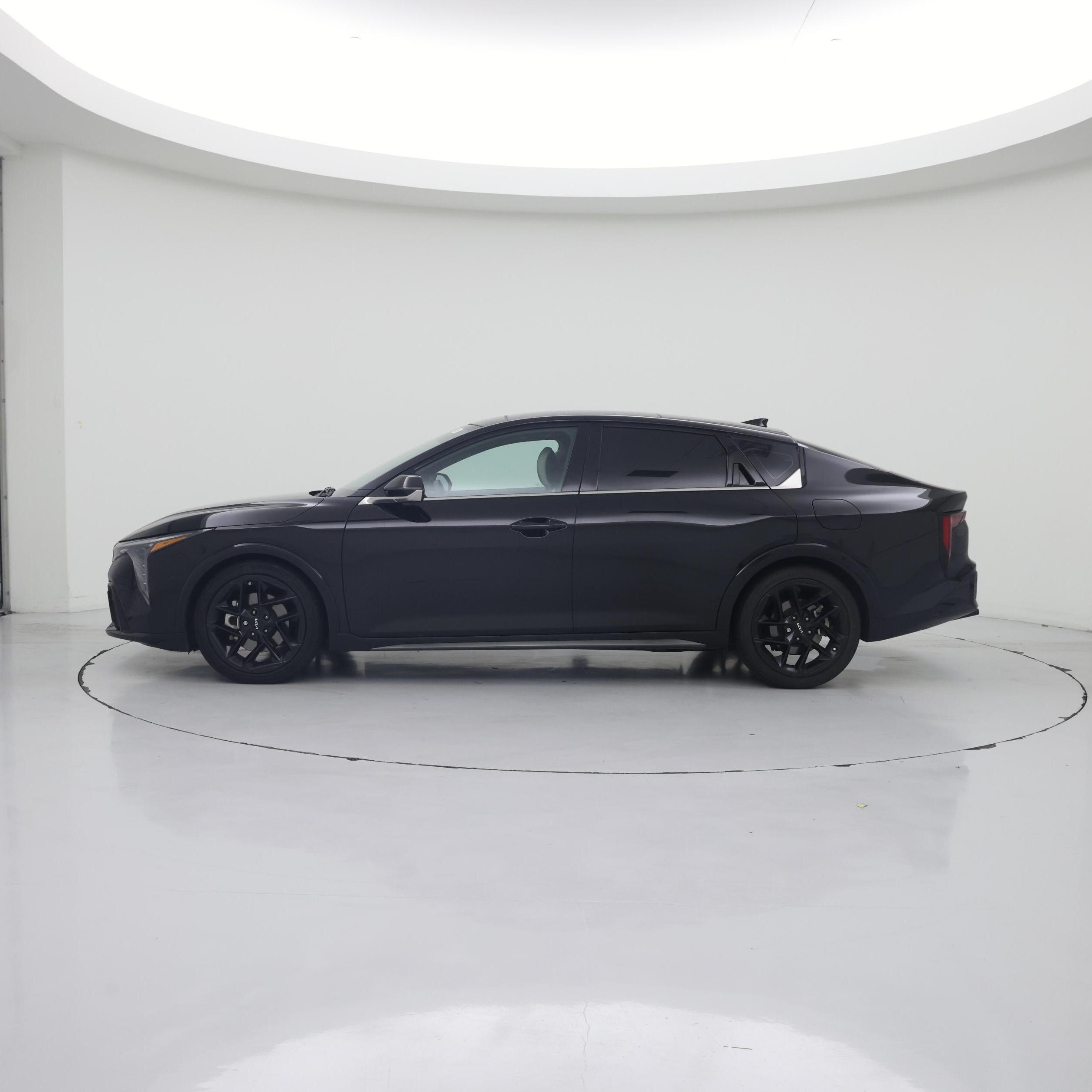 Thumbnail: 2025 Kia K4 - 3