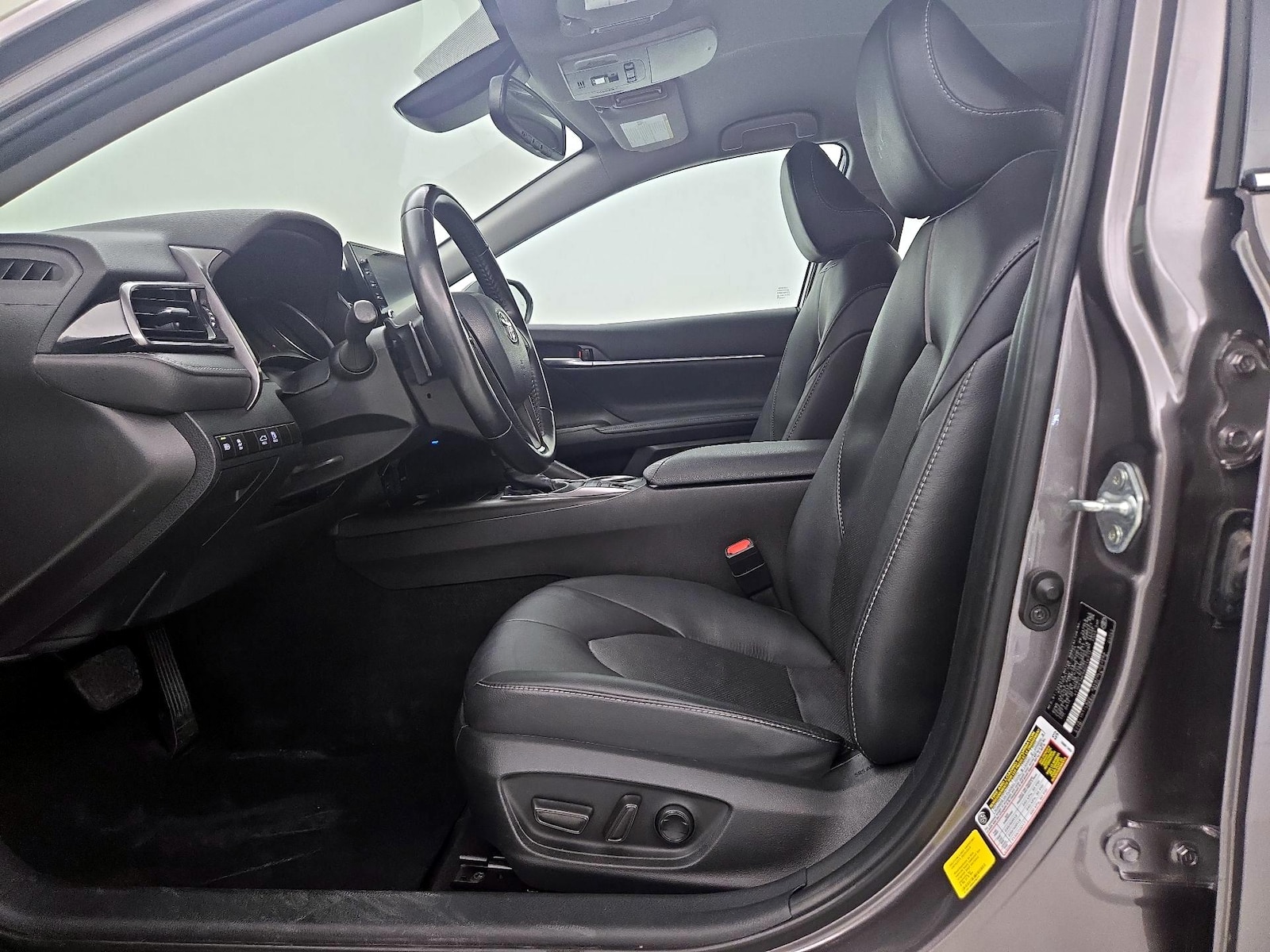 2024 Toyota Camry XSE - Photo 12