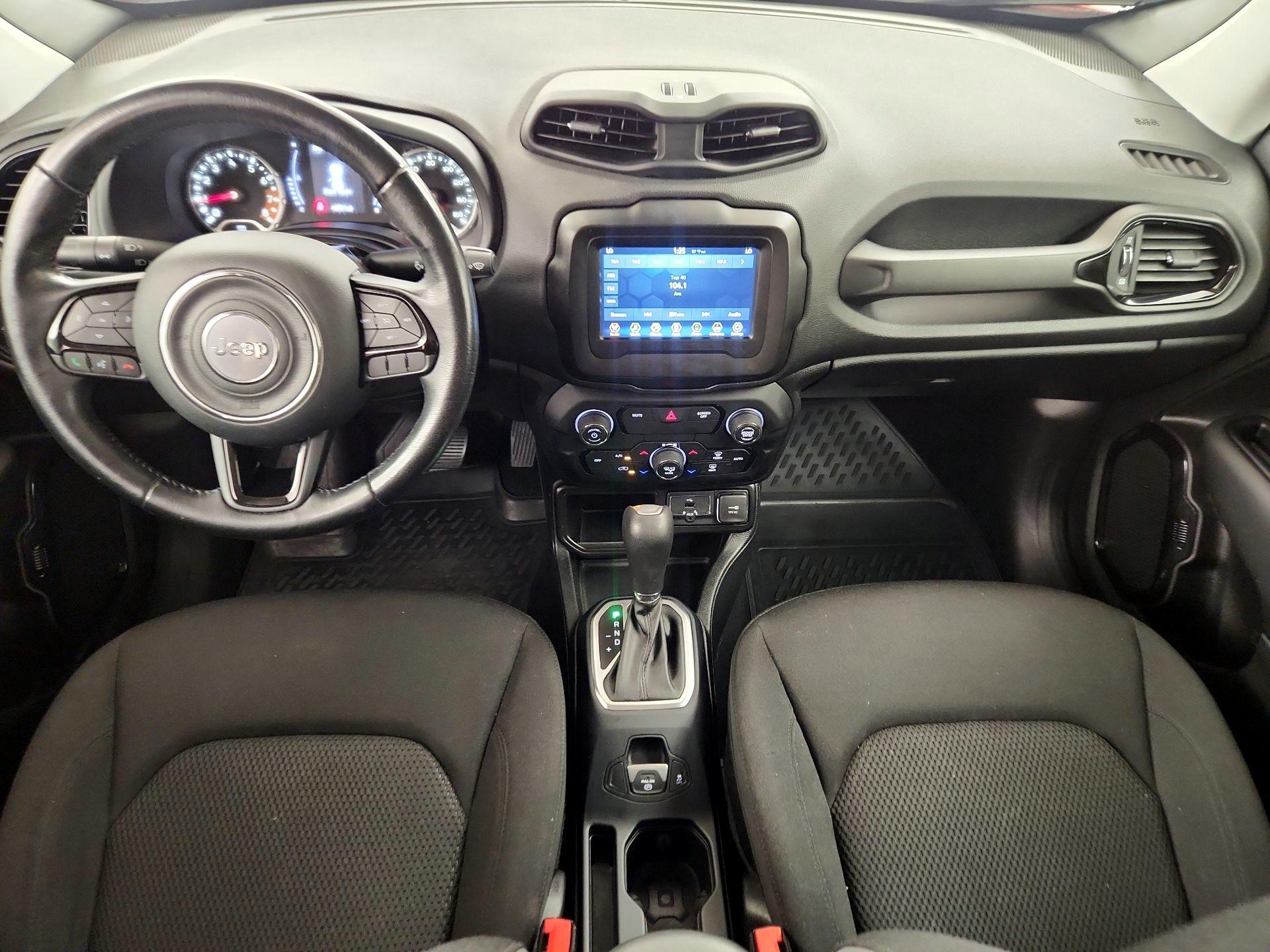 Thumbnail: 2020 Jeep Renegade - 9