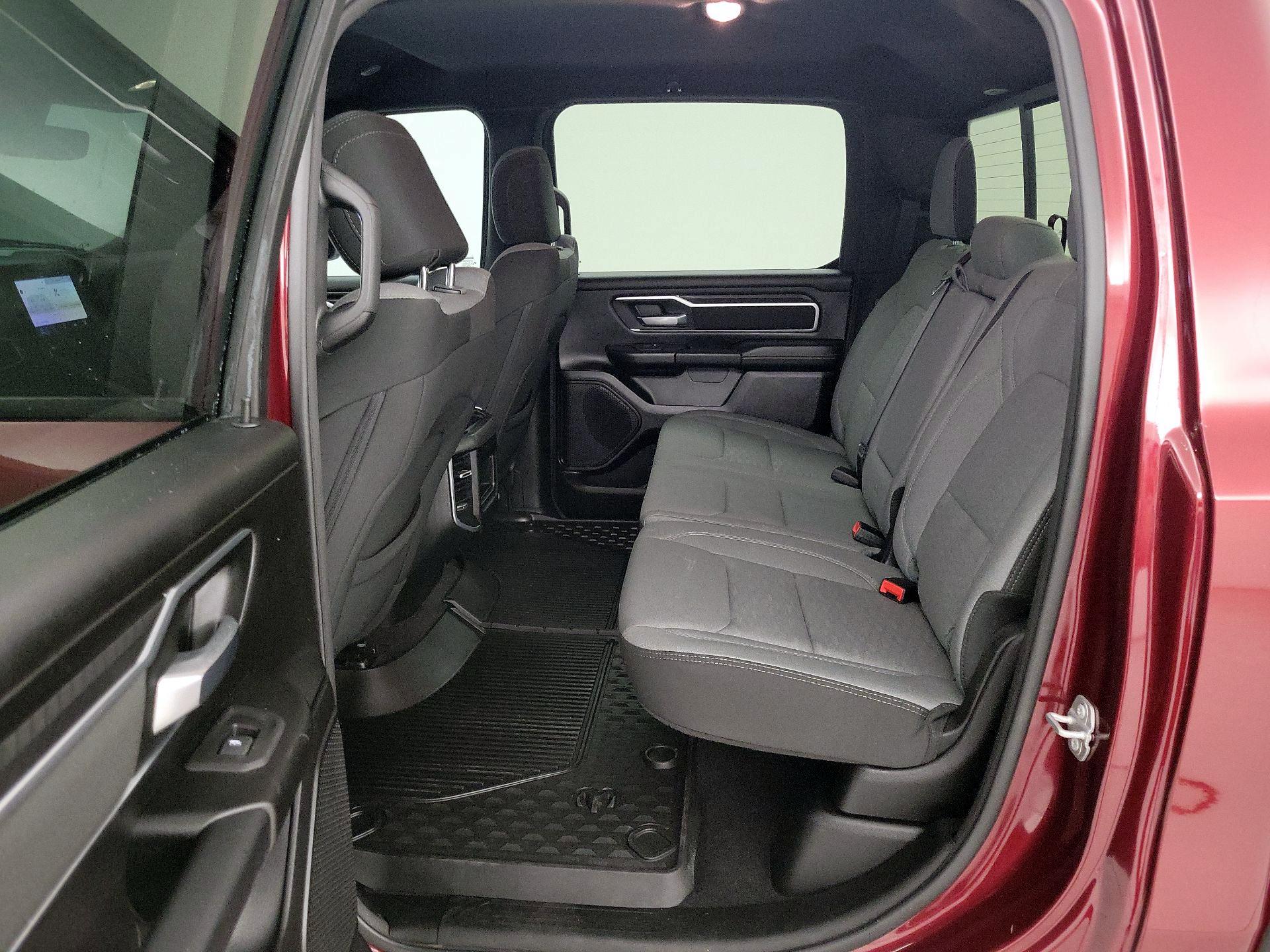Thumbnail: 2025 RAM 1500 - 19