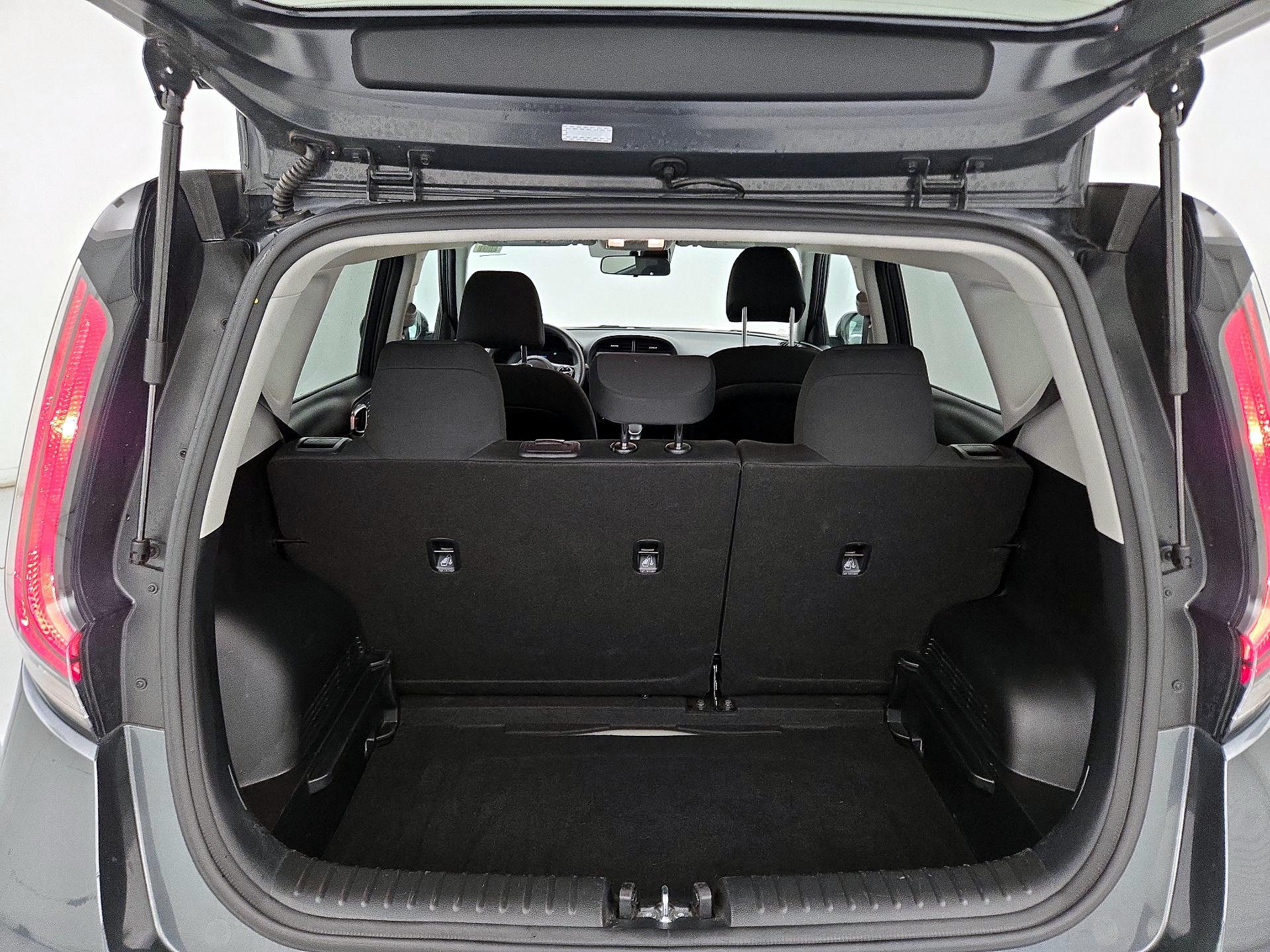Thumbnail: 2025 Kia Soul - 20