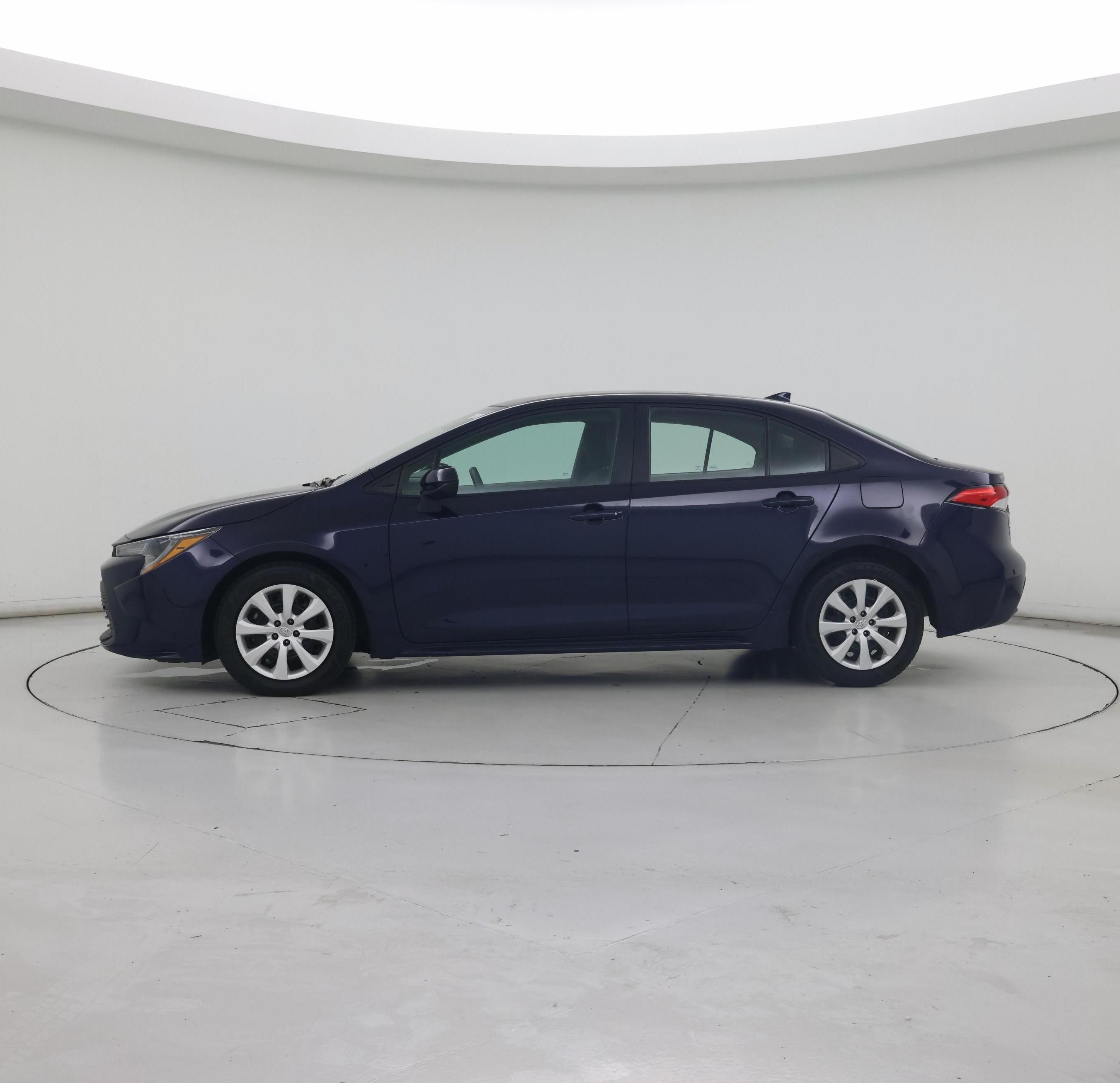 Thumbnail: 2024 Toyota Corolla - 3