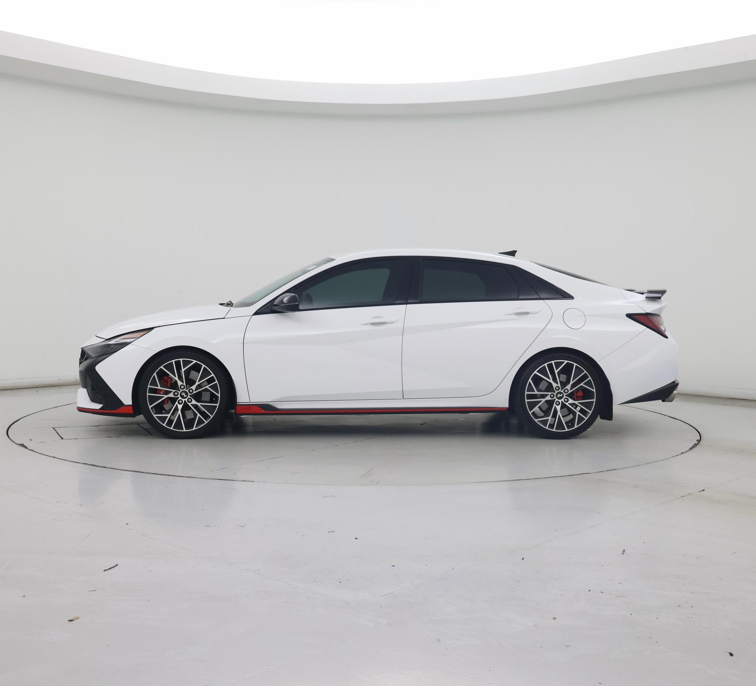 Thumbnail: 2023 Hyundai Elantra - 3