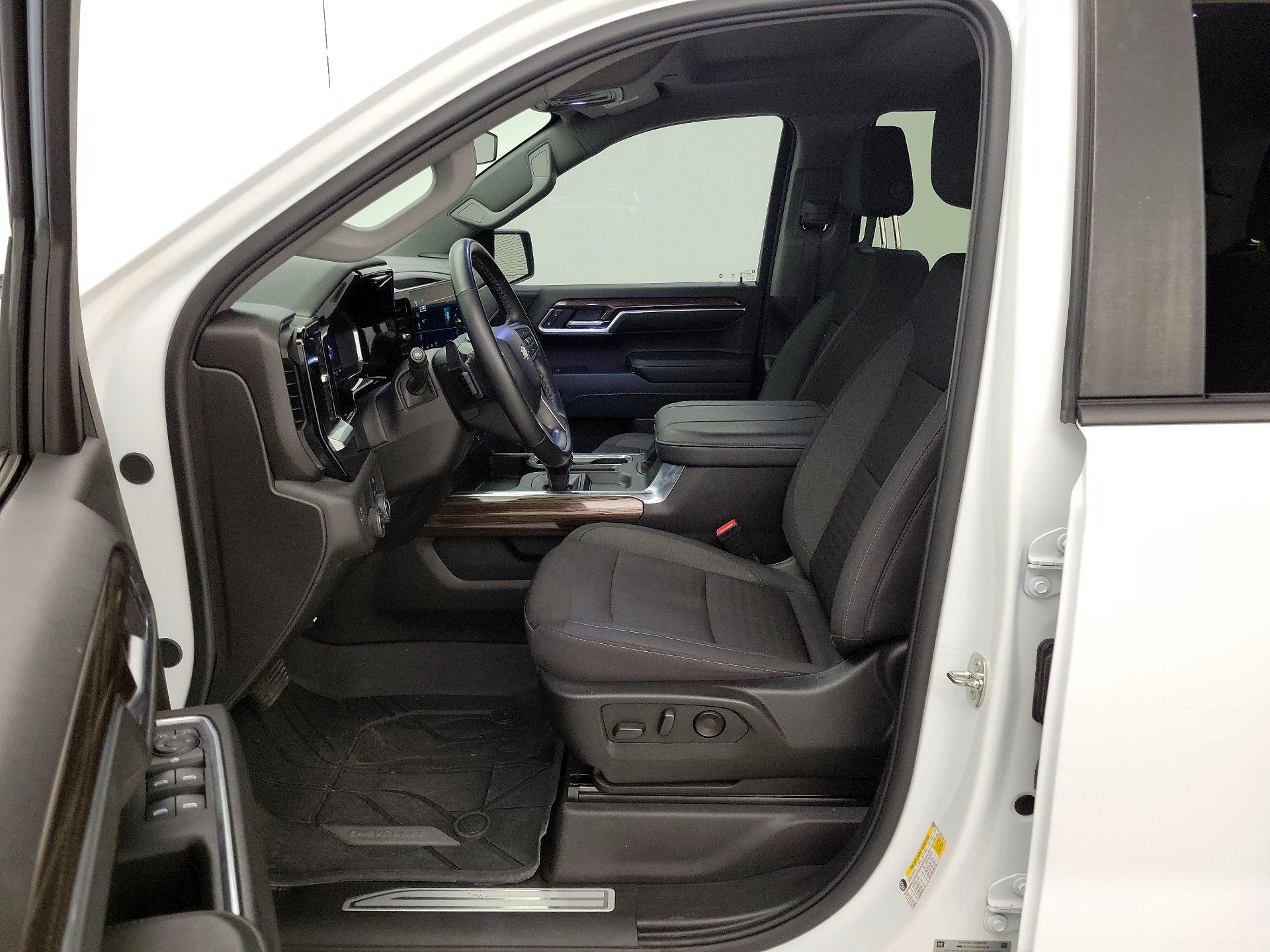 Thumbnail: 2024 Chevrolet Silverado 1500 - 11