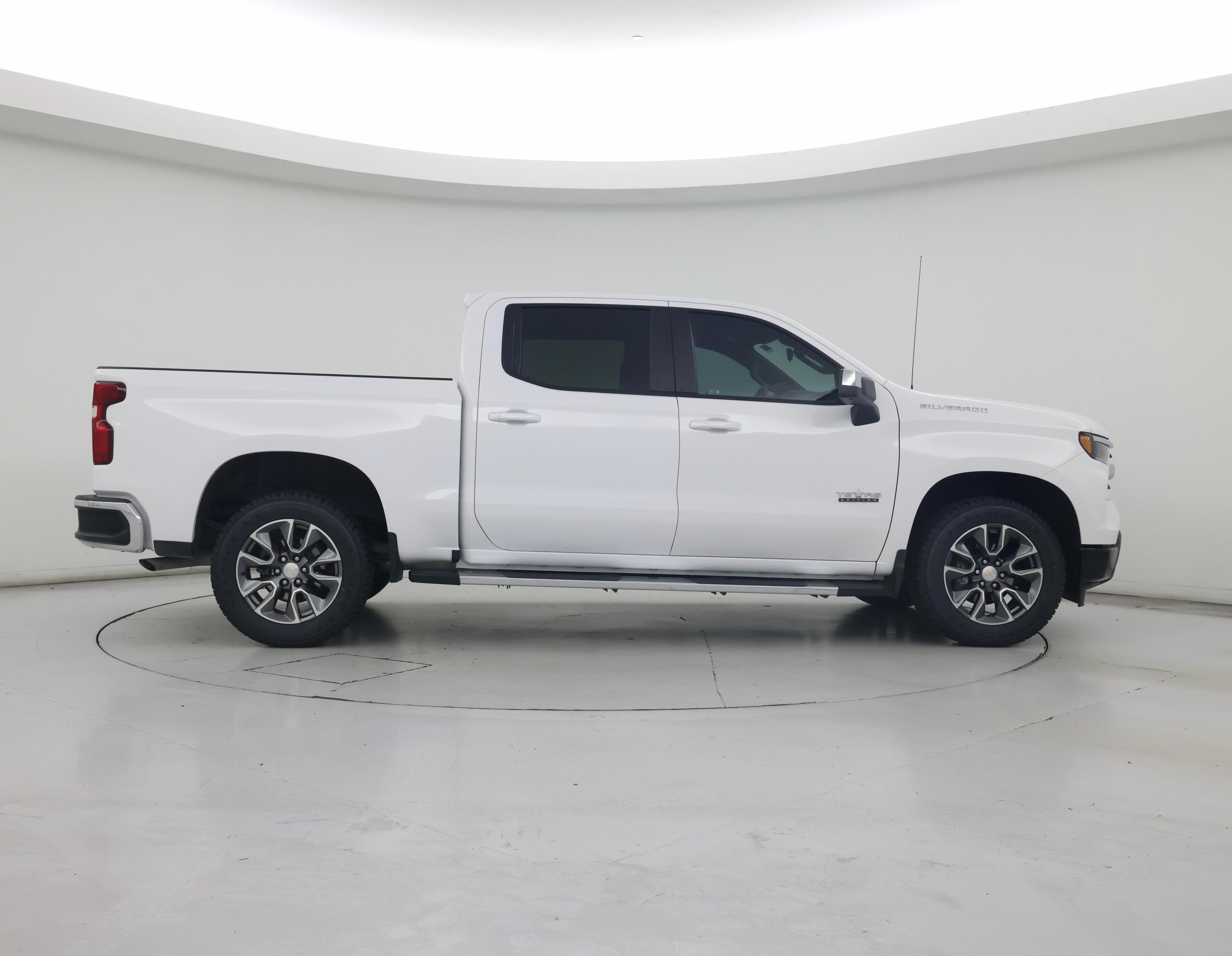 Thumbnail: 2024 Chevrolet Silverado 1500 - 7