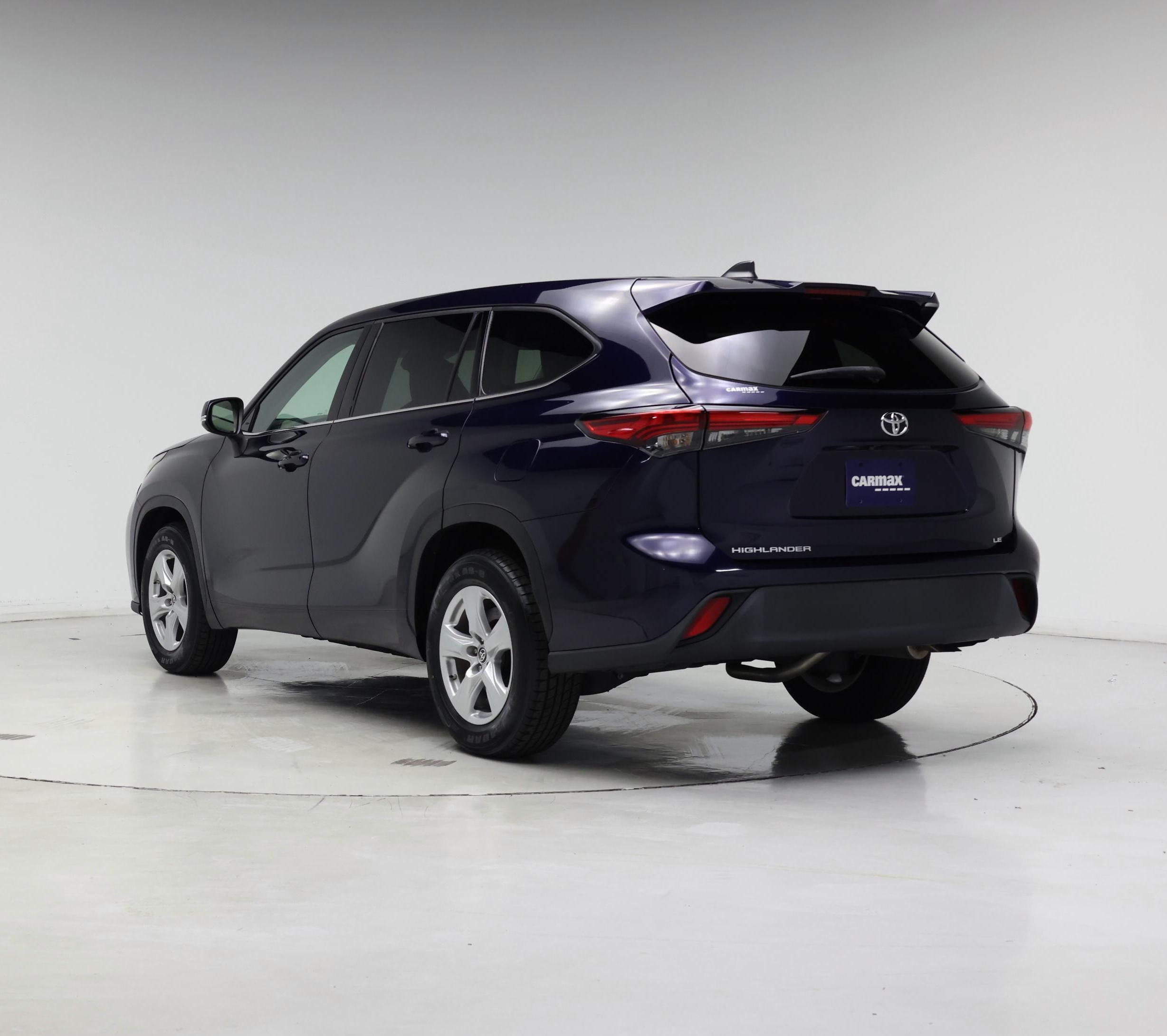 Thumbnail: 2022 Toyota Highlander - 2