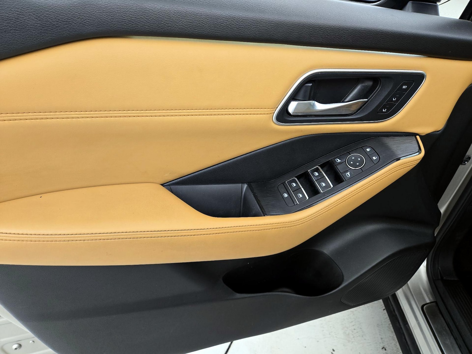 2022 Nissan Rogue Platinum - Photo 13