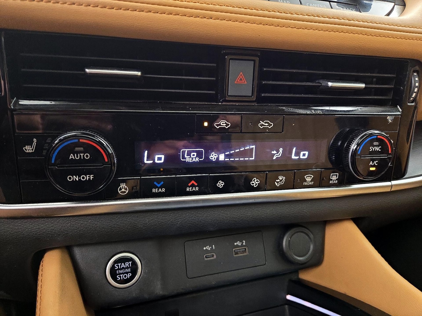 2022 Nissan Rogue Platinum - Photo 18