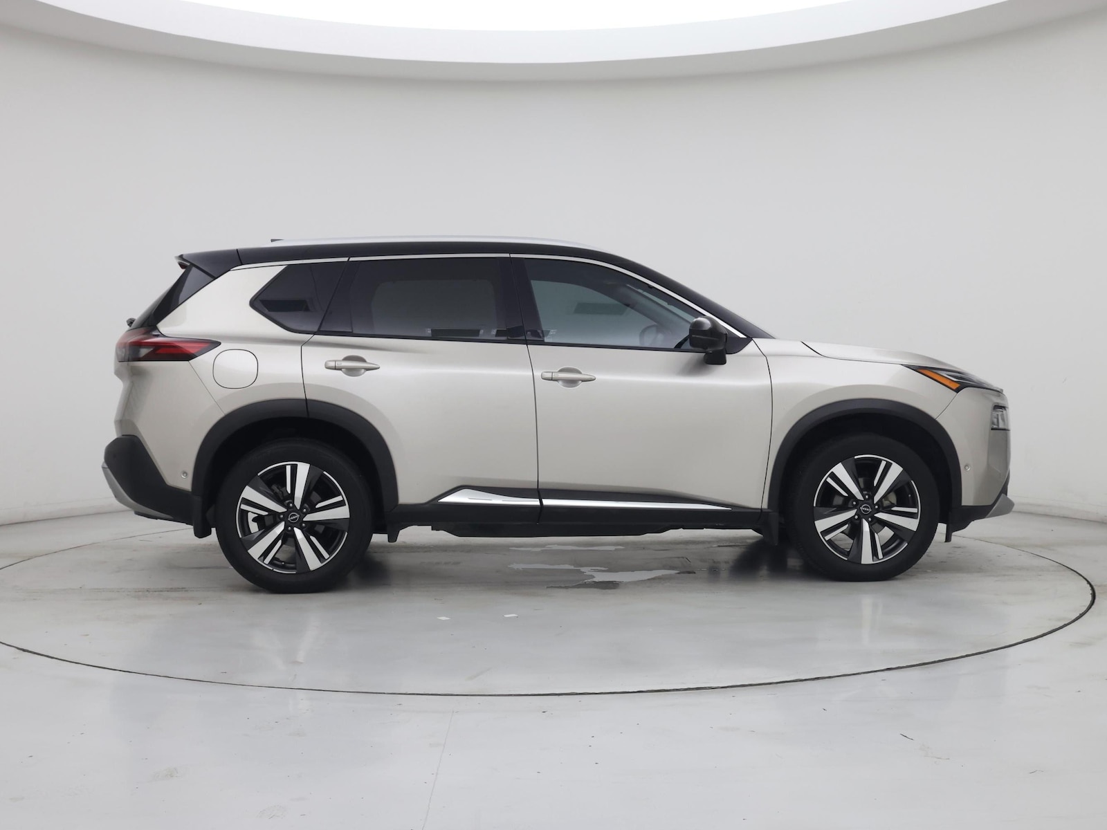 2022 Nissan Rogue Platinum - Photo 8